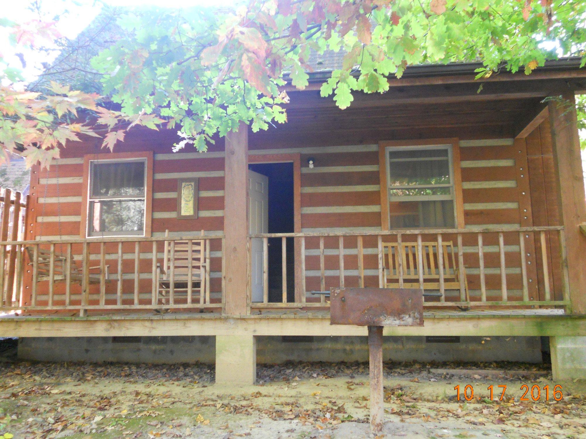 Ol'smoky Log Cabins