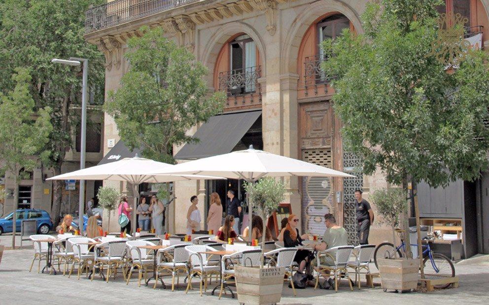 König Barcelona Born