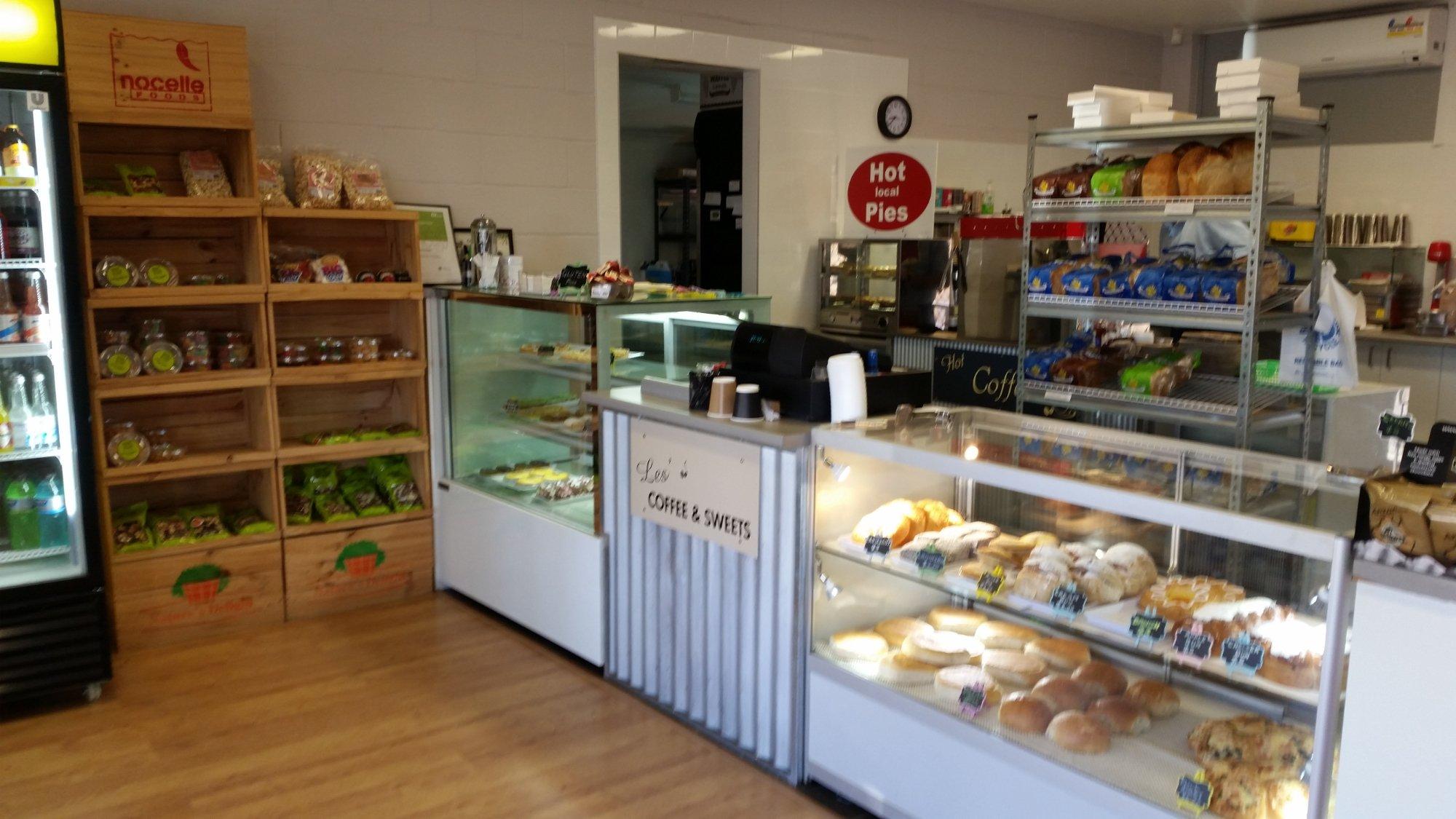 Les' Coffee and Sweets