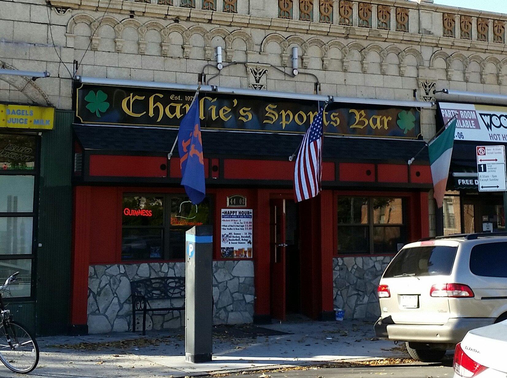 Charlies Sports Bar