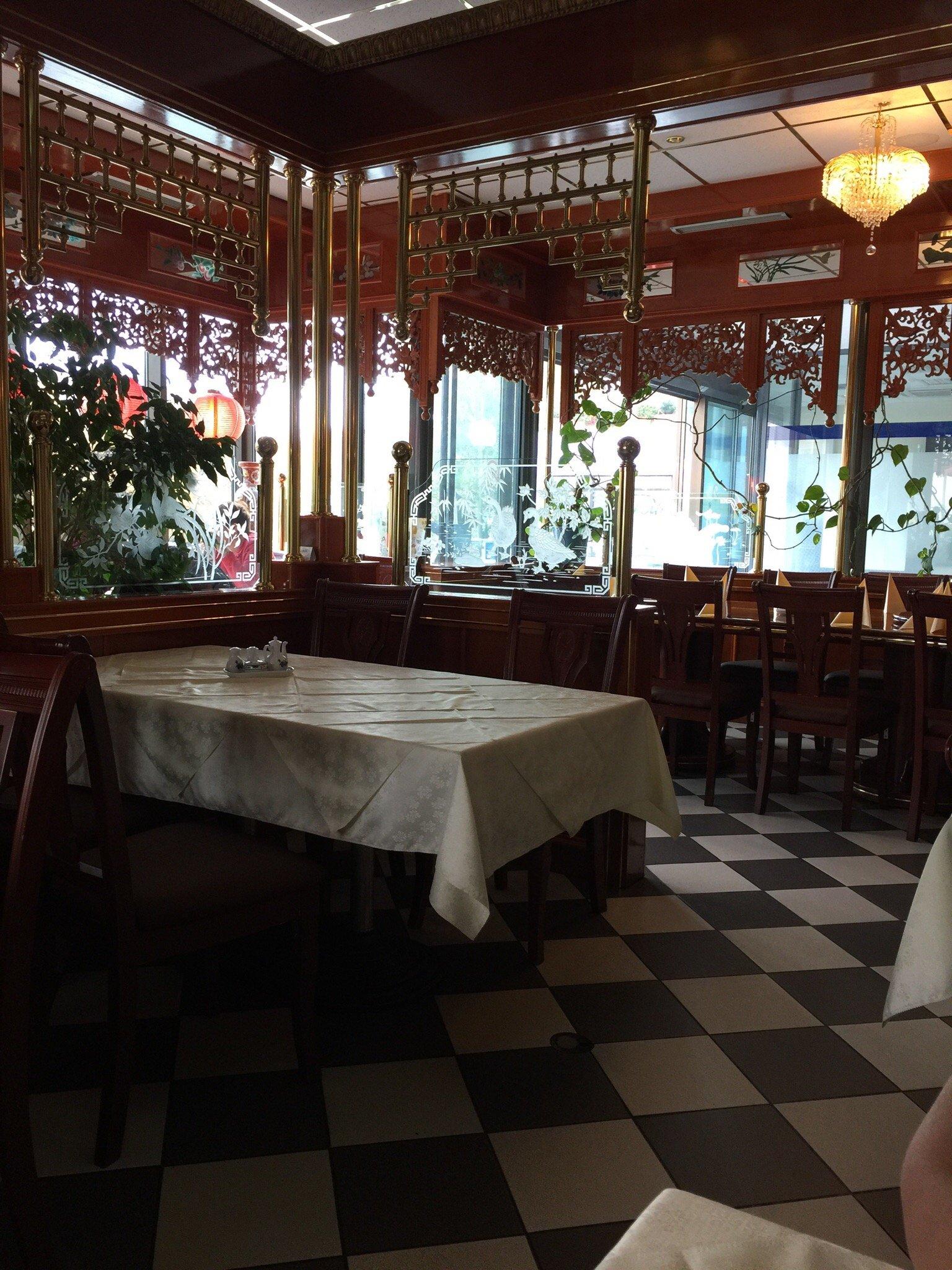 Sun Ai Chun China Restaurant Goldene Sonne