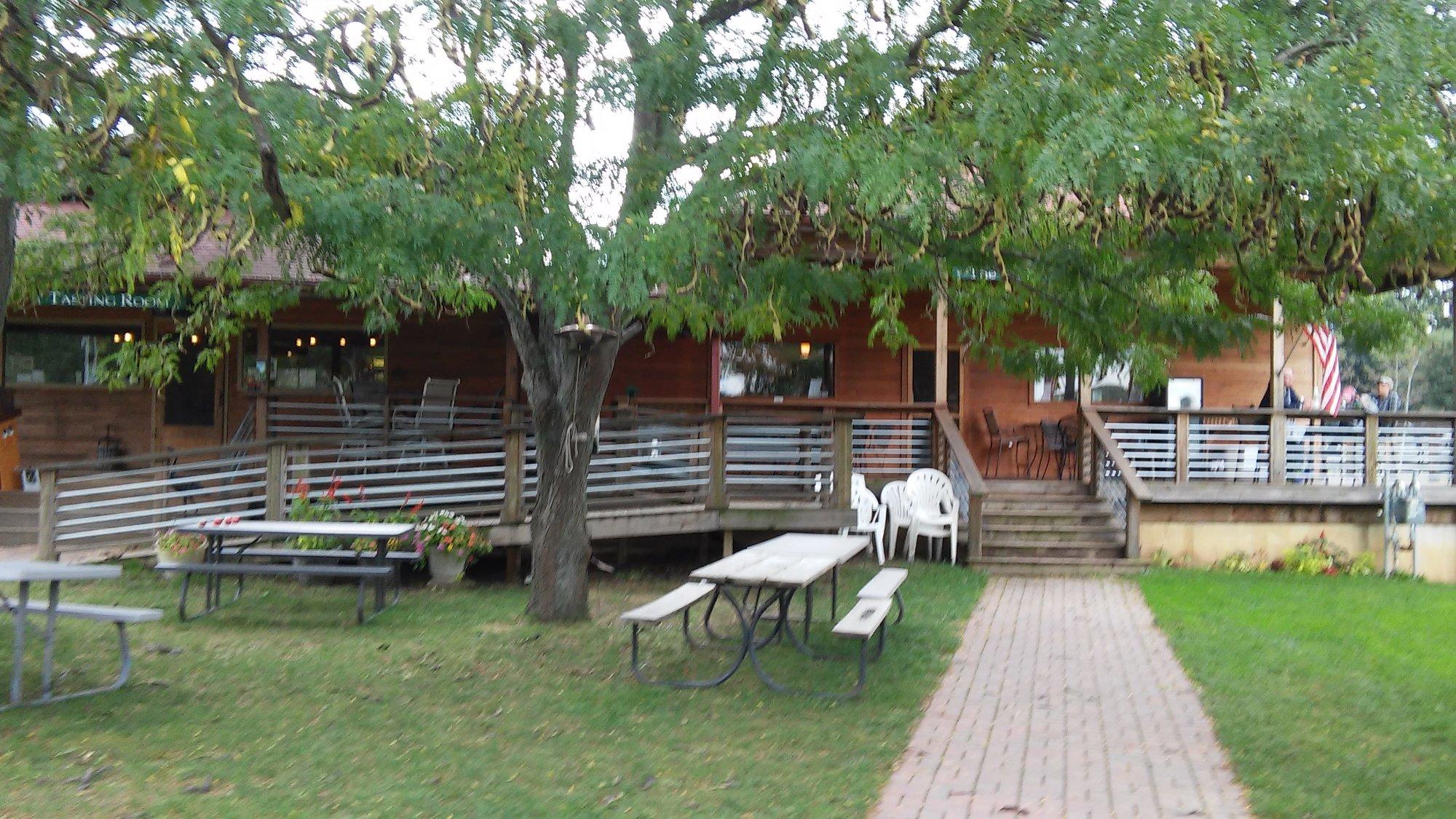 Sandhill Crane Vineyards