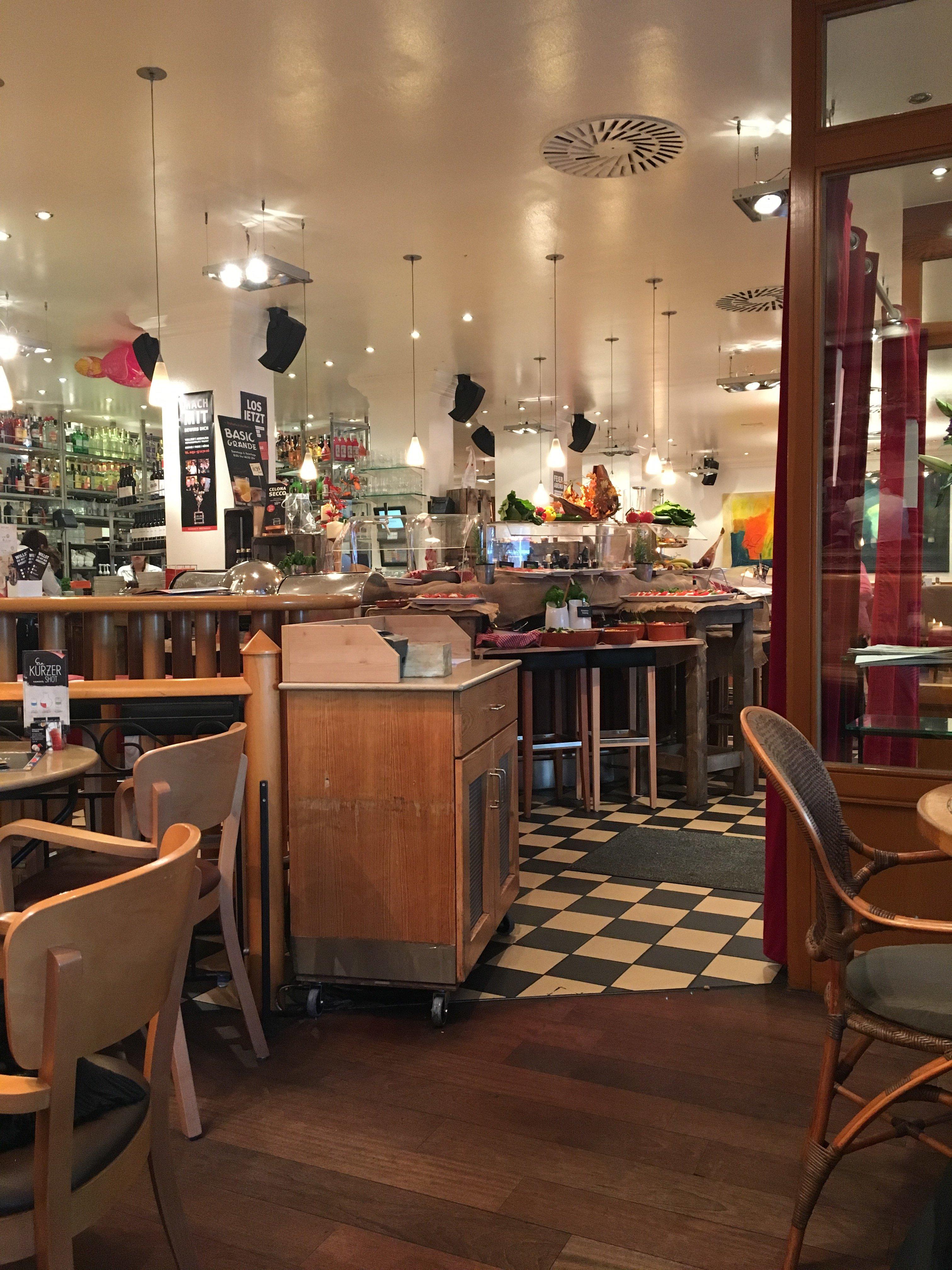 Cafe & Bar Celona Frankfurt