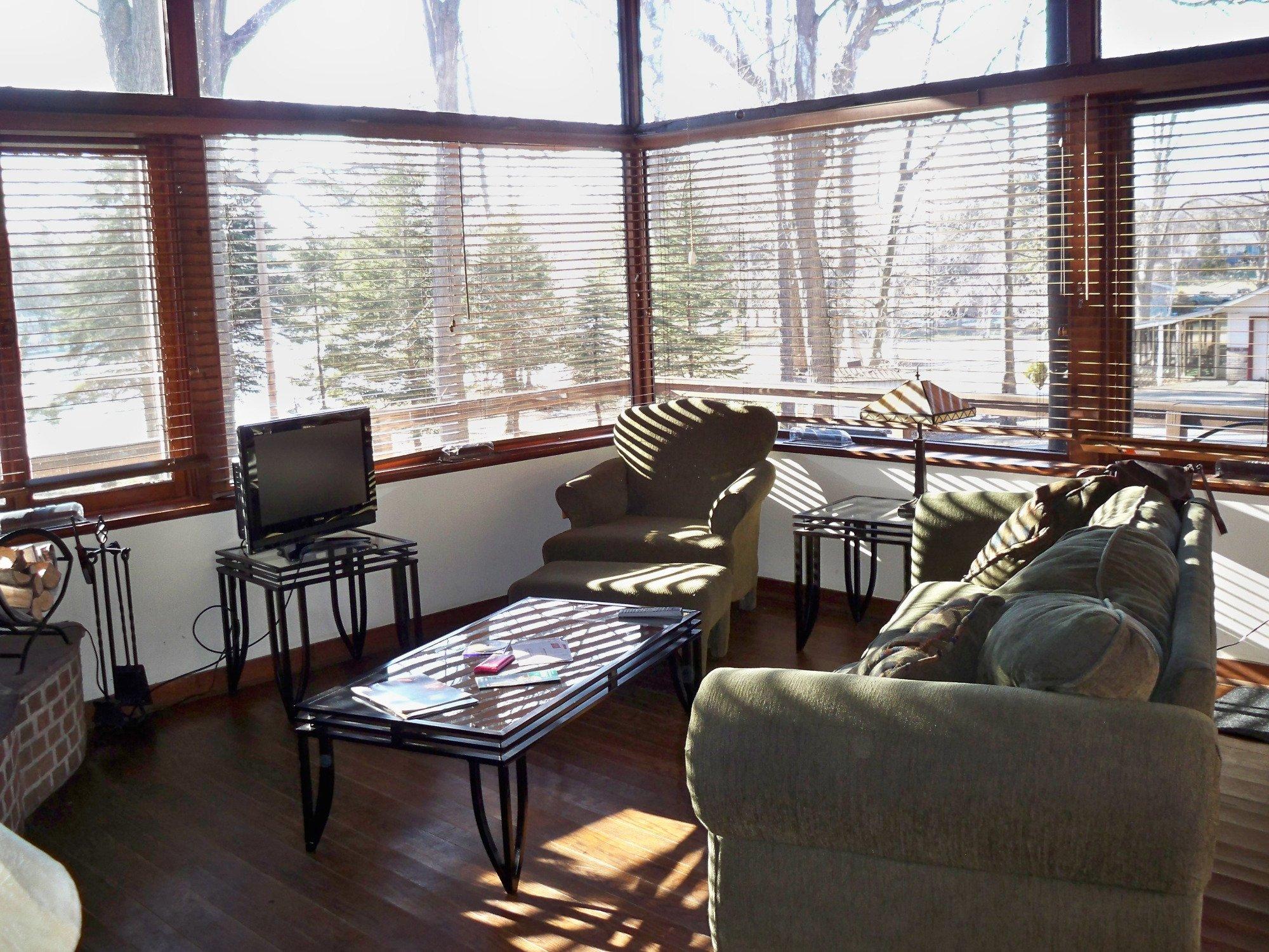 Green Gables Restaurant