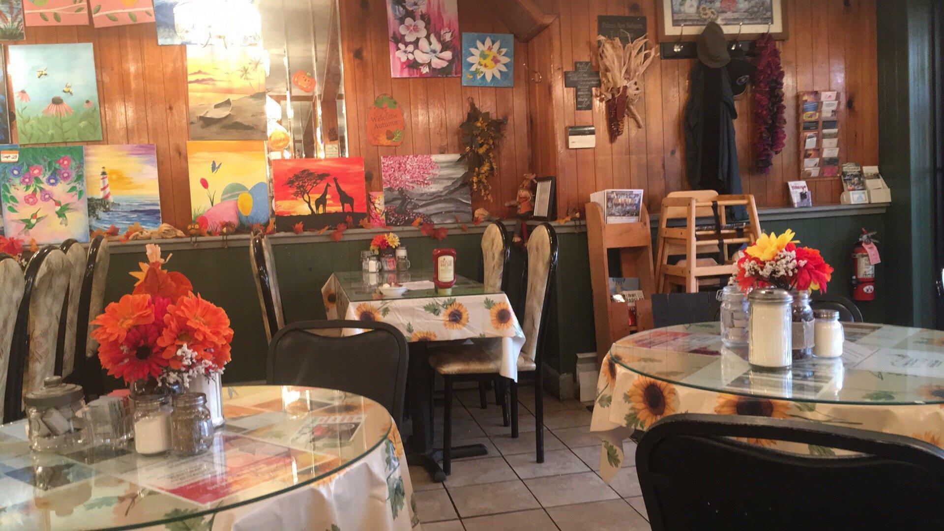 Laurel's Hometown Cafe