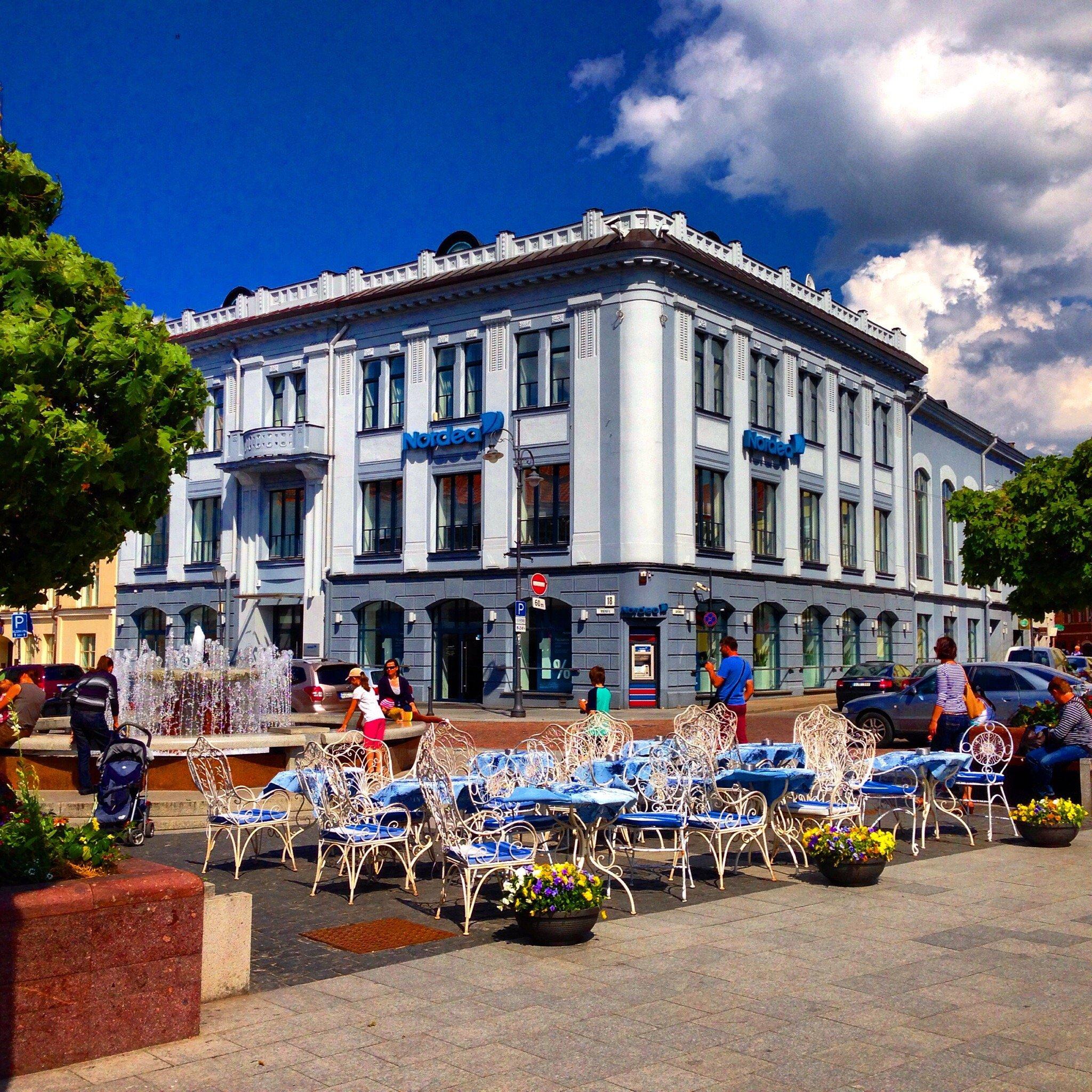 Real House Apartments