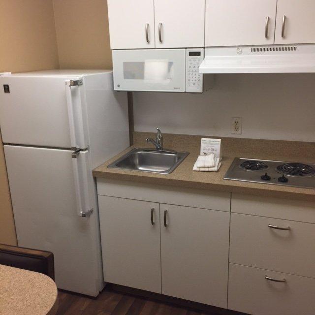 Extended Stay America - Los Angeles - LAX Airport - El Segundo