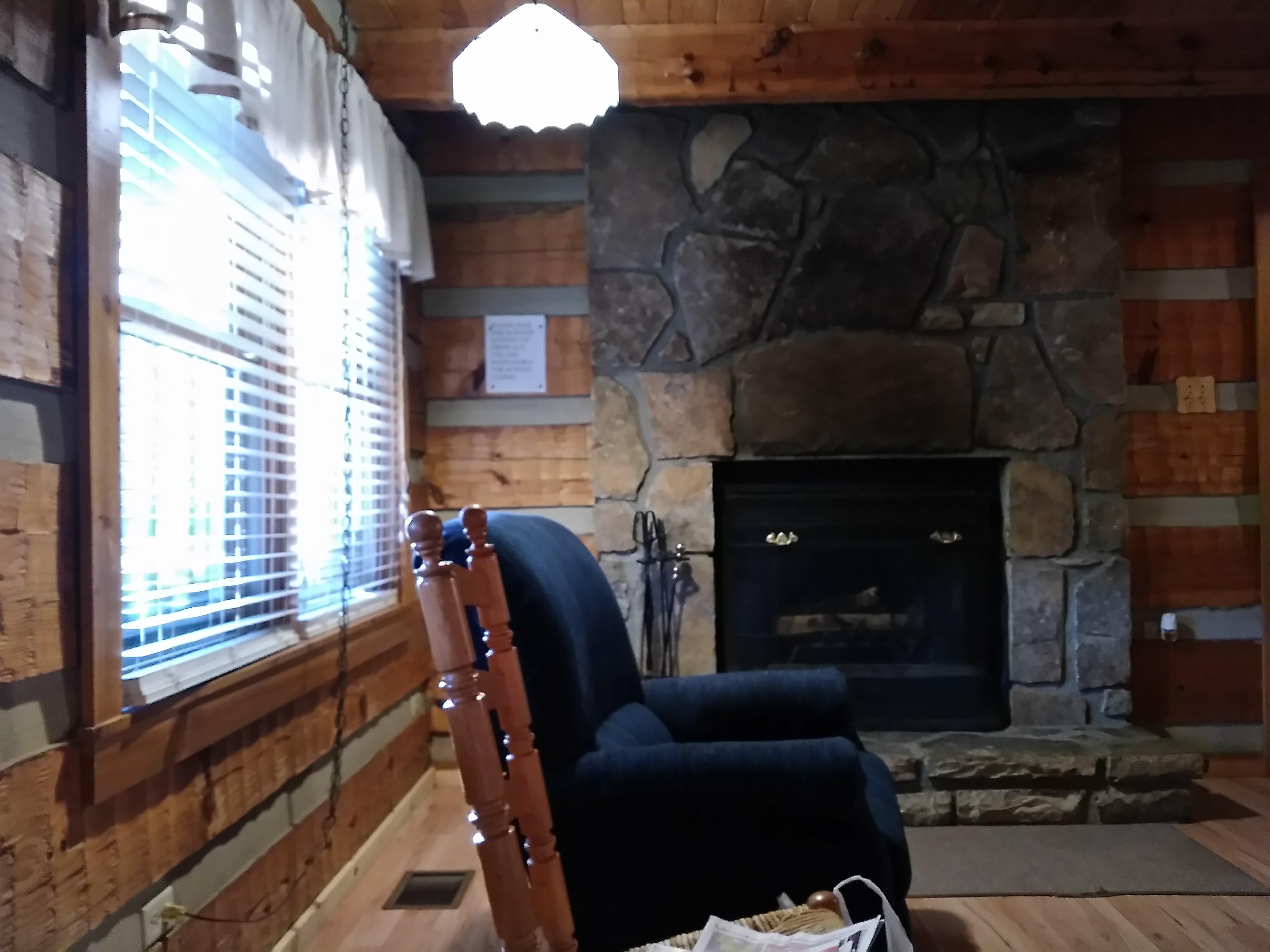 Poplar Ridge Log Cabin Rentals