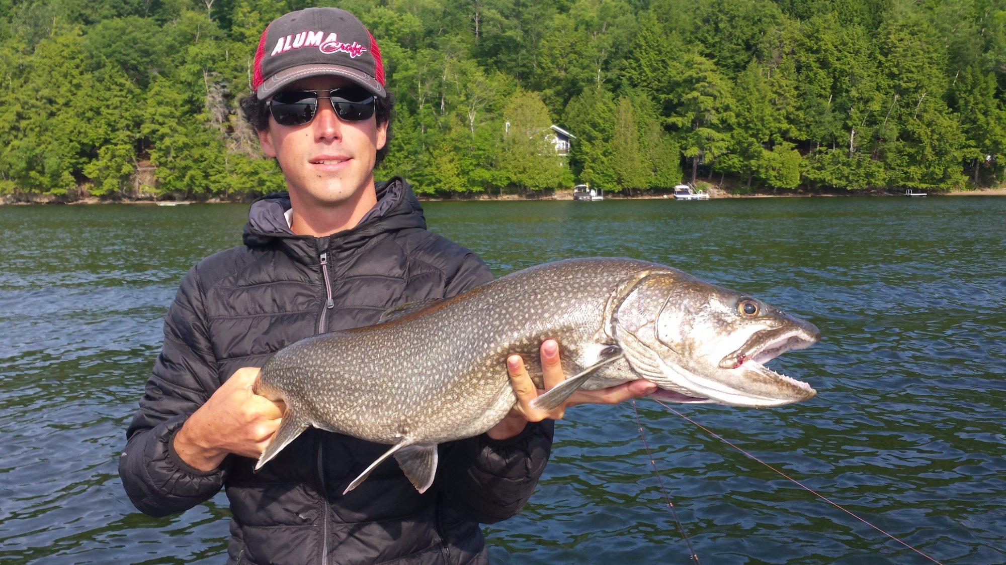 Guide de Peche Lac Memphremagog