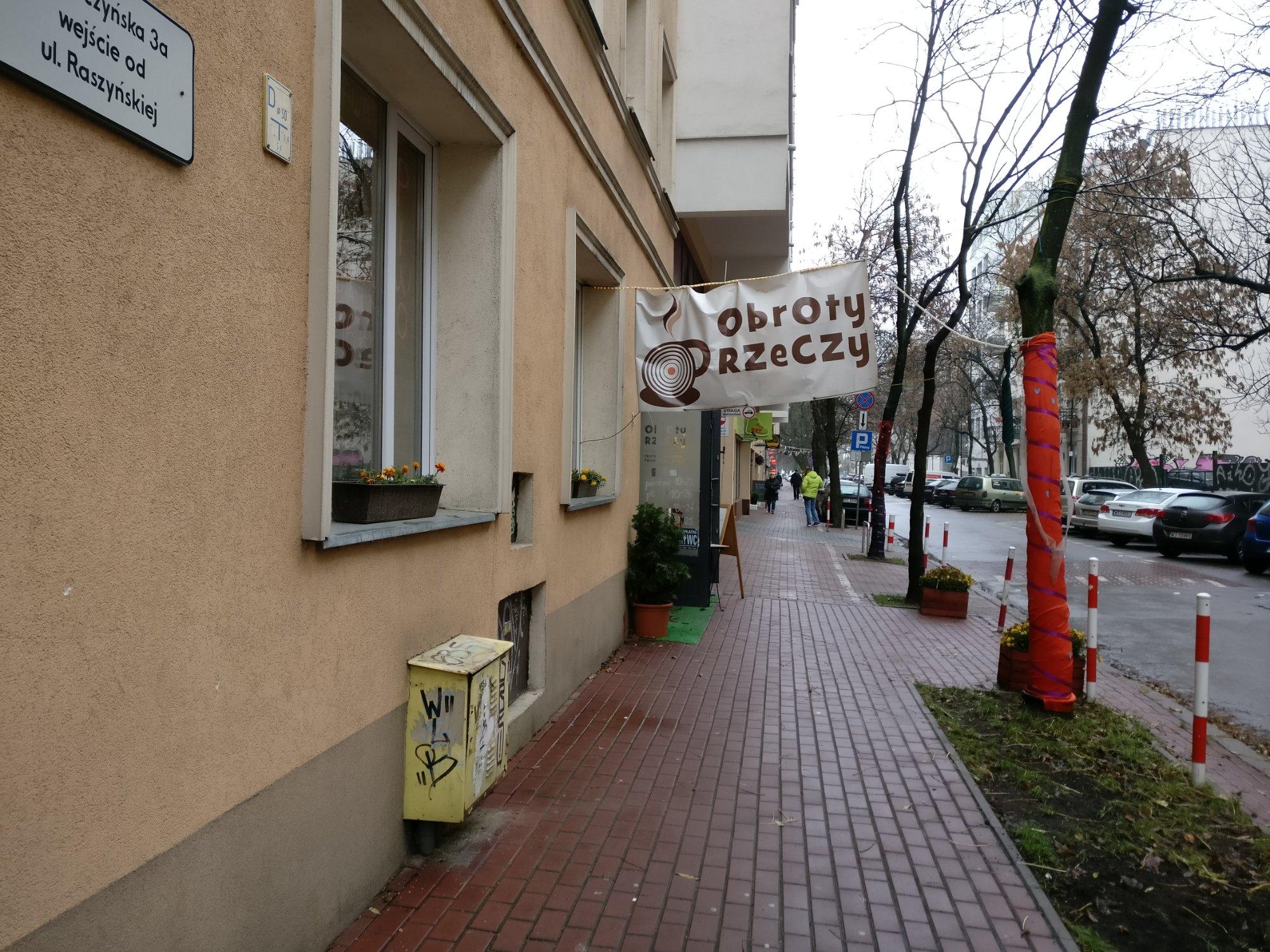 Obroty Rzeczy Restaurant & Cafe