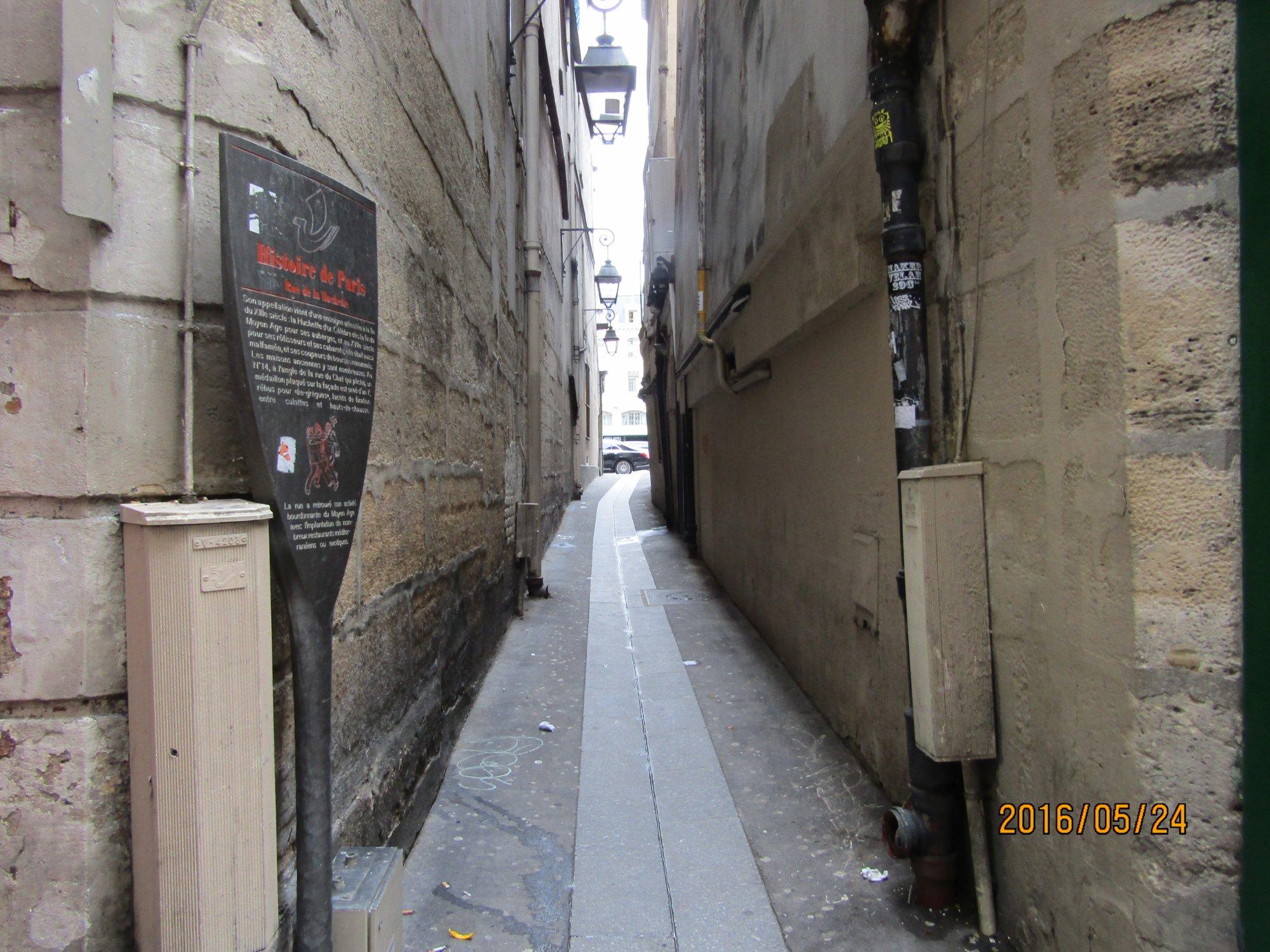 Rue du Chat qui Pêche