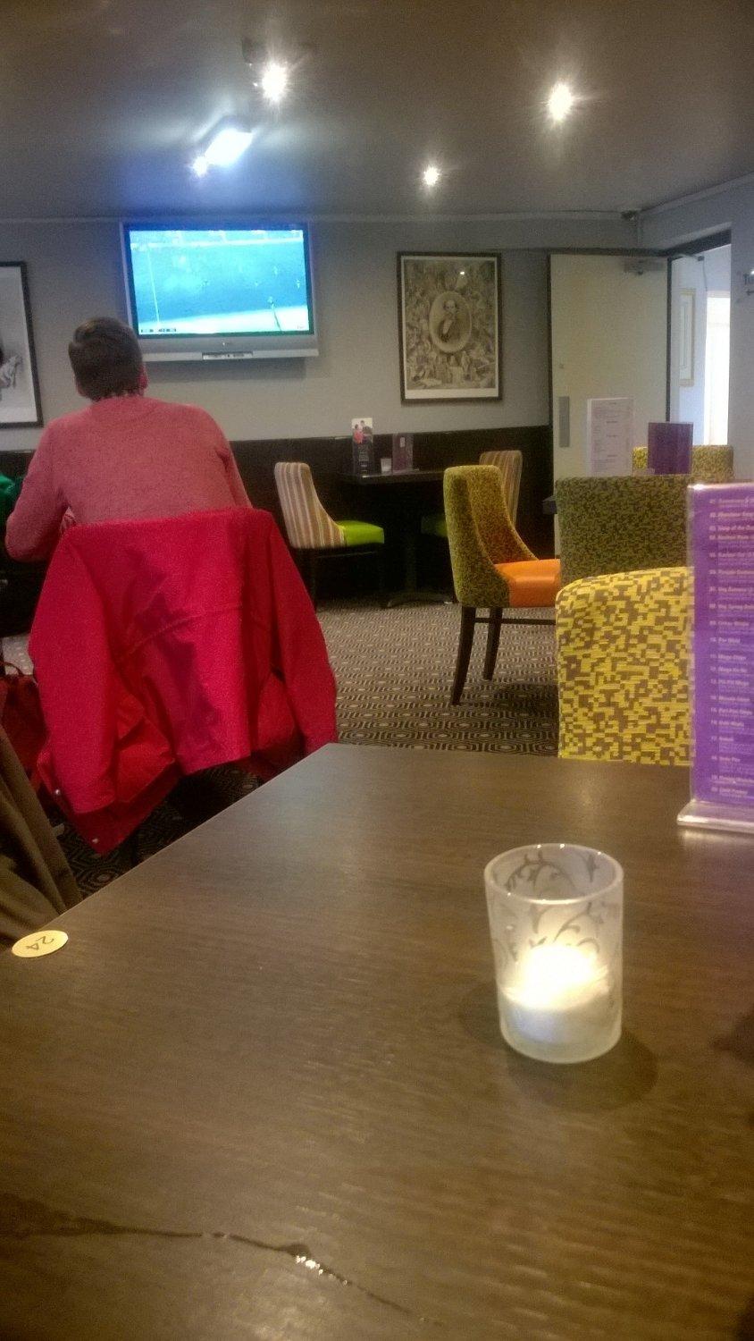 Dickens Bar and Brasserie