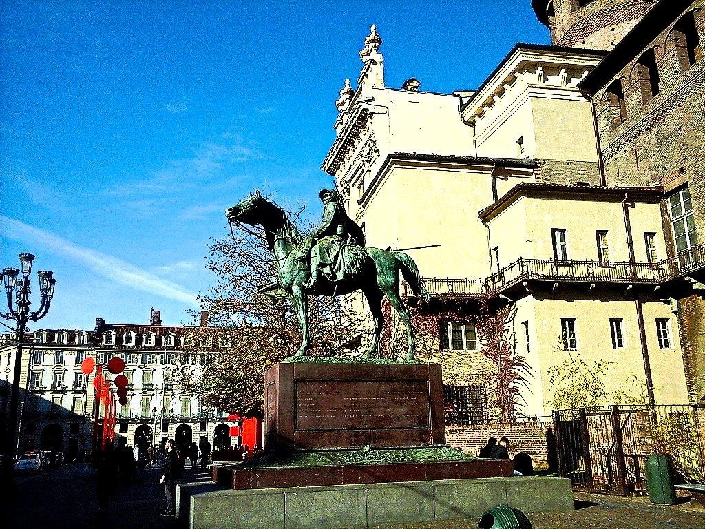 Ai Cavalieri d`Italia