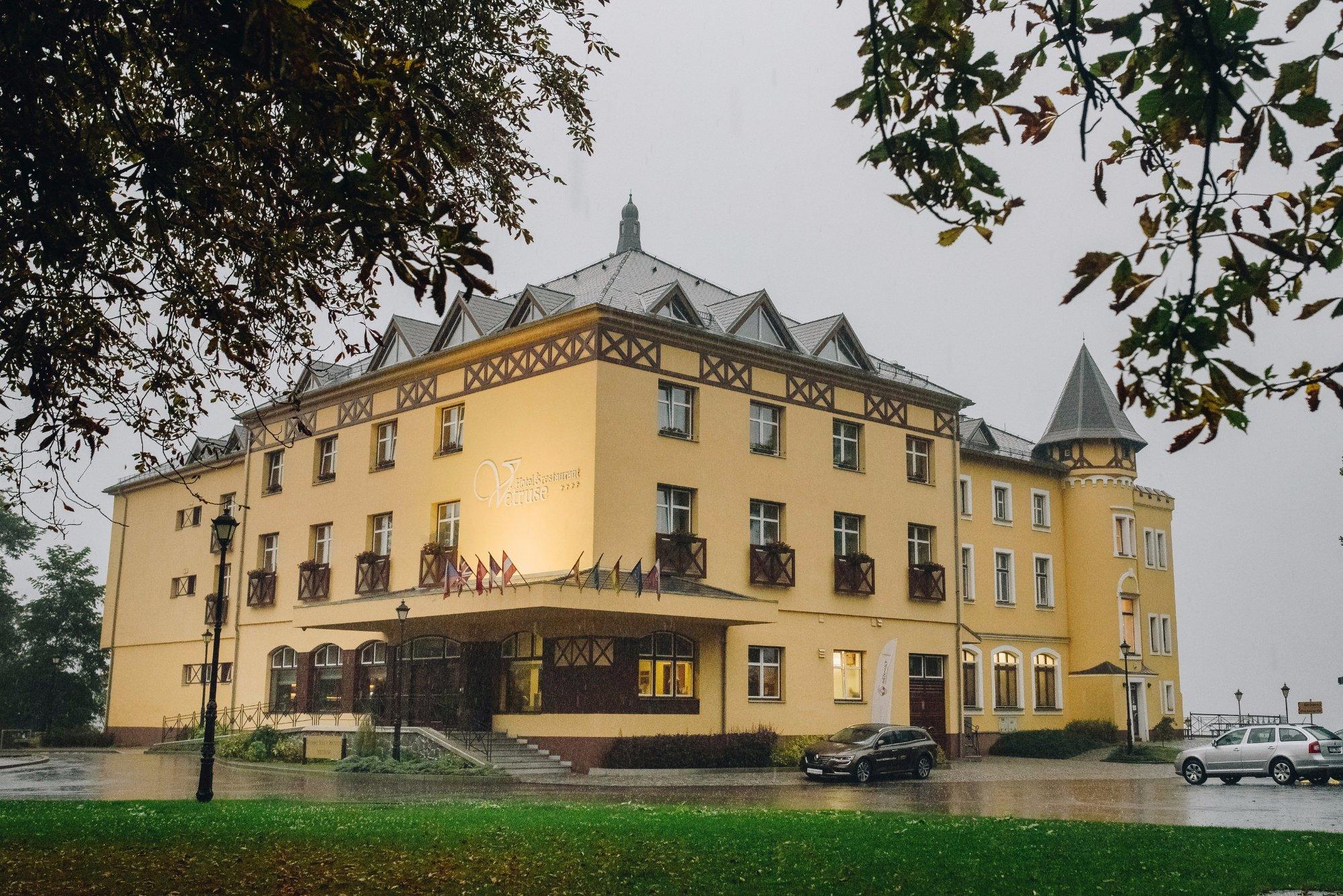 Vetruse Hotel & Restaurant