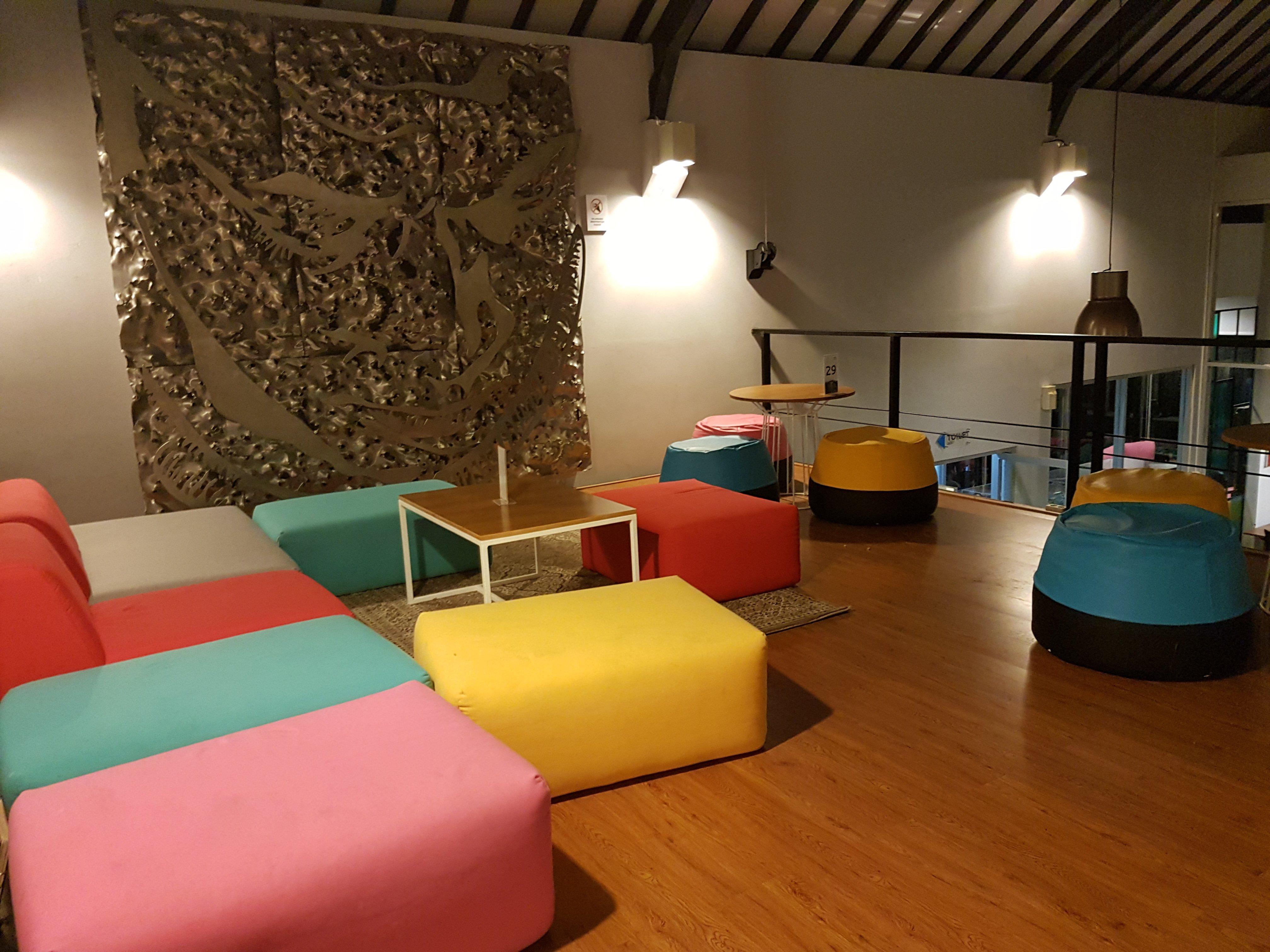 Lawangwangi Art Lounge Bandung