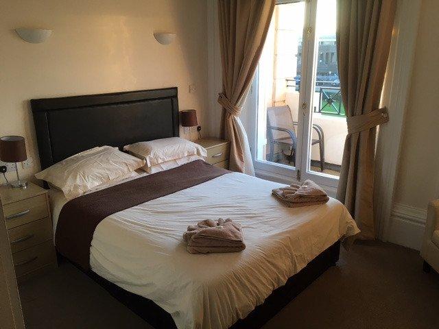 Royal Grosvenor Hotel