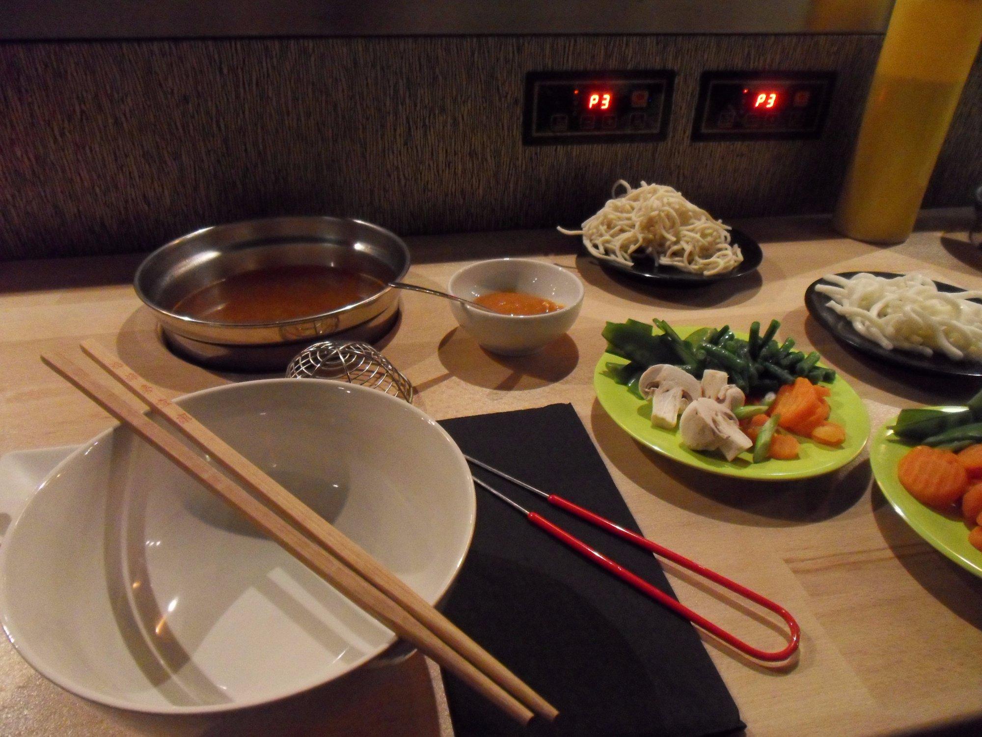 Take Sushi Asian Fondue & Sushi