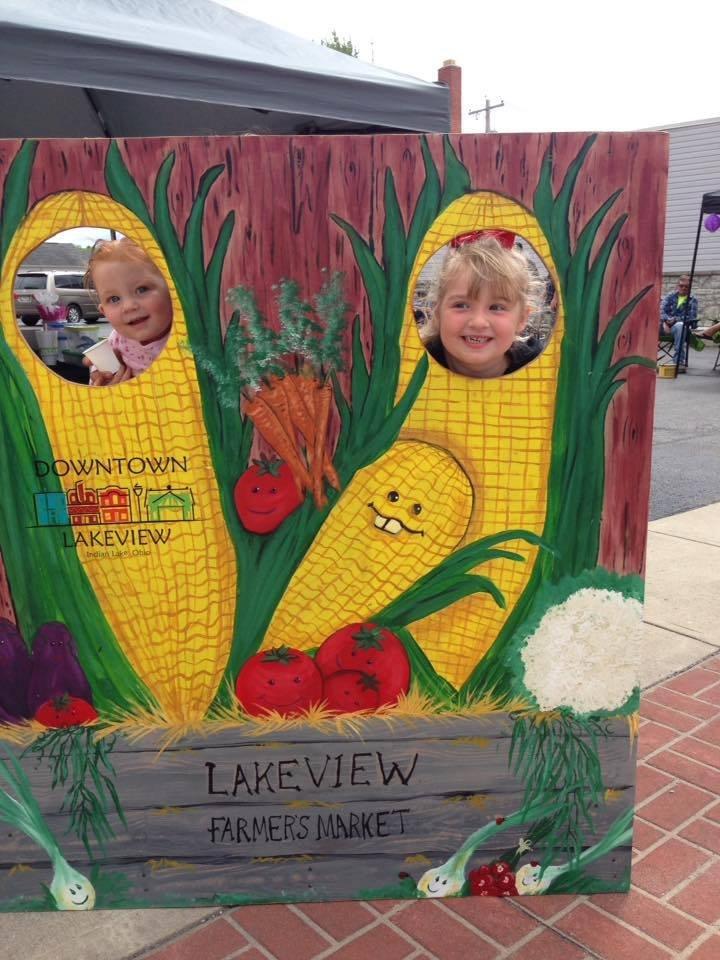Downtown Lakeview Farmers Market
