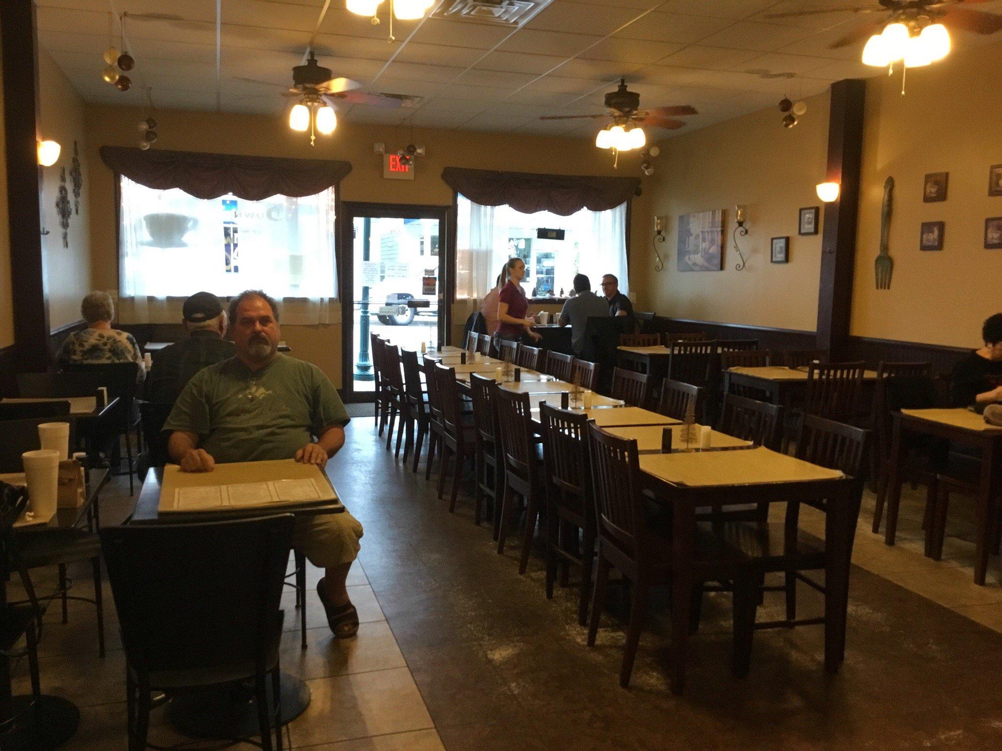 Down Town Cafe
