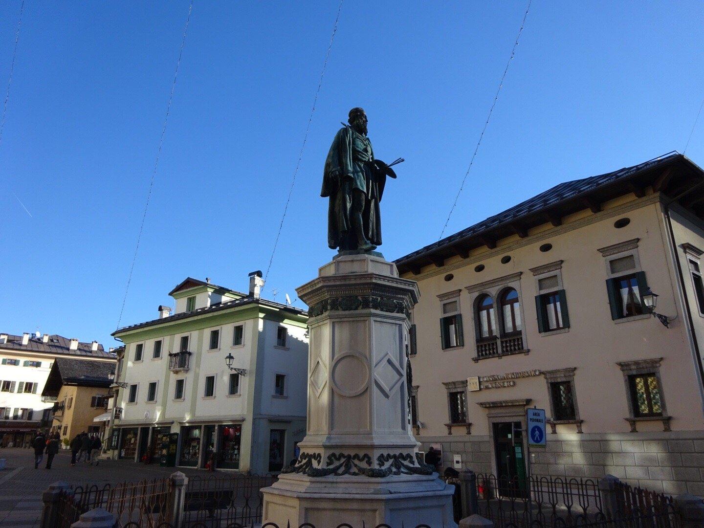 Statua di Tiziano Vecellio