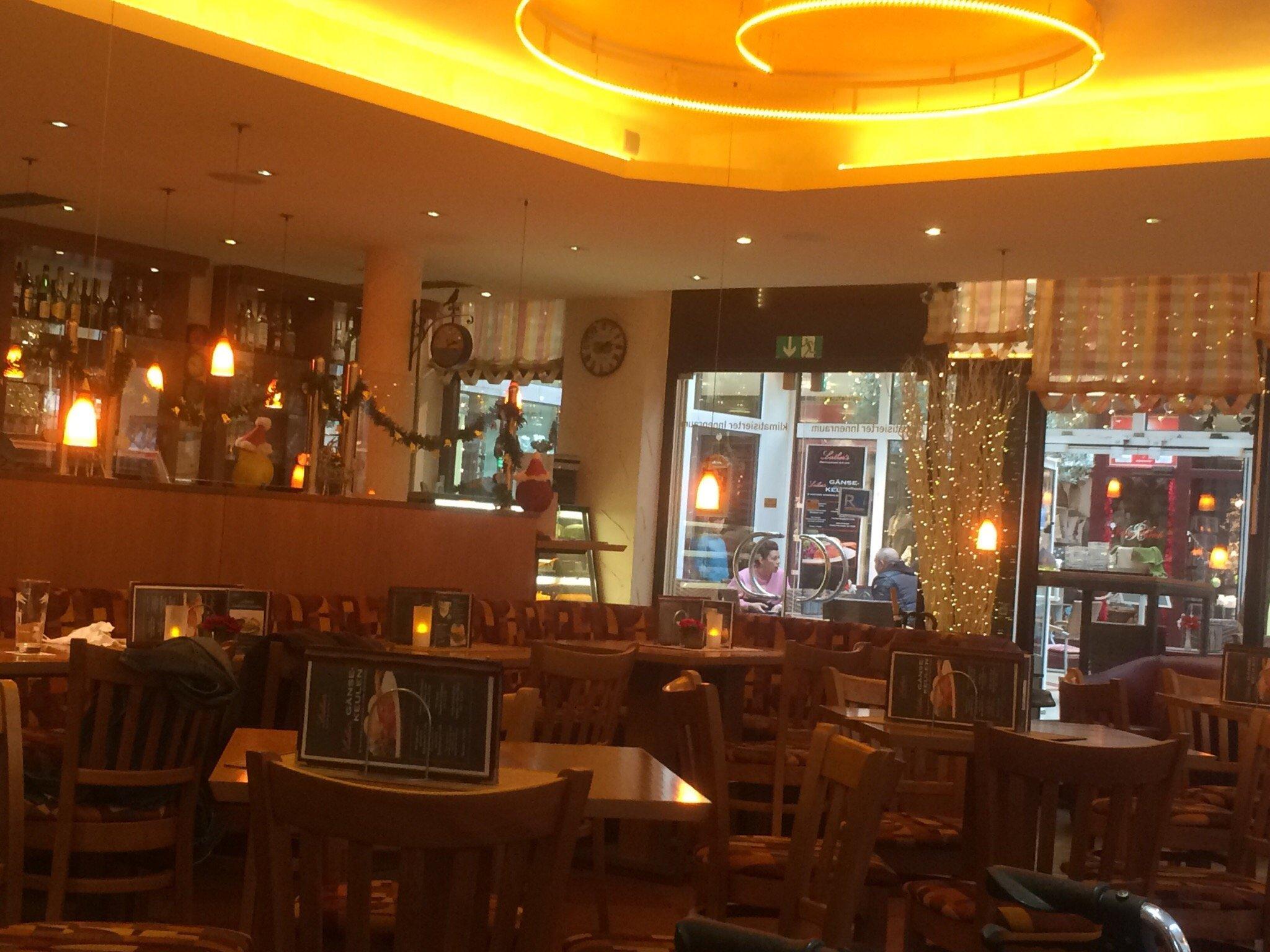 Lather's Cafe Restaurant