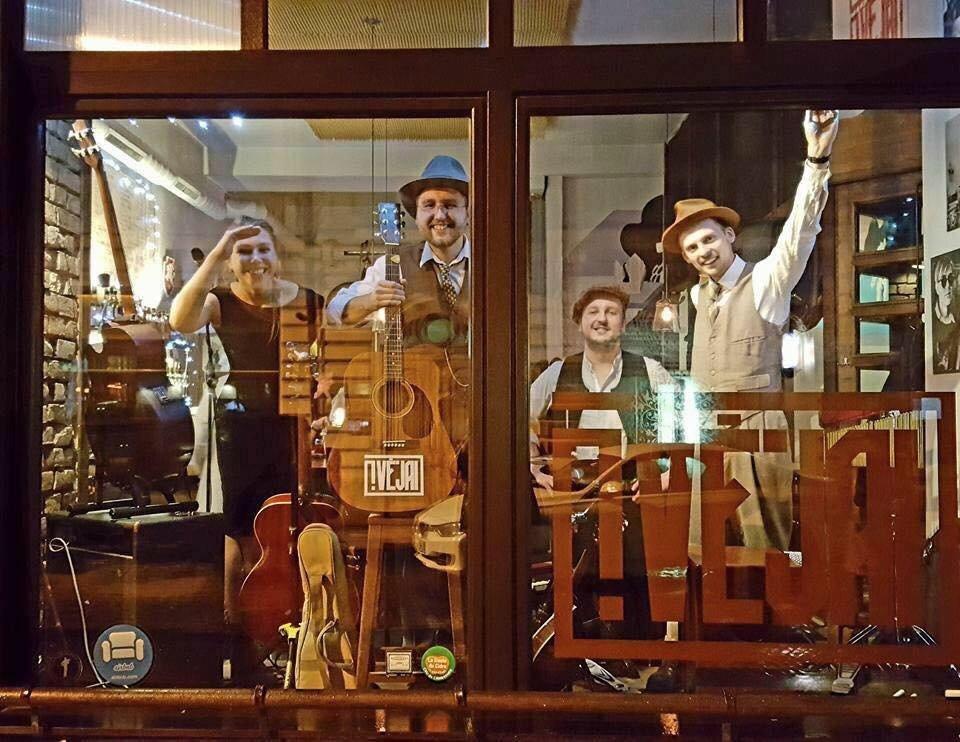 Photo by karolisp817