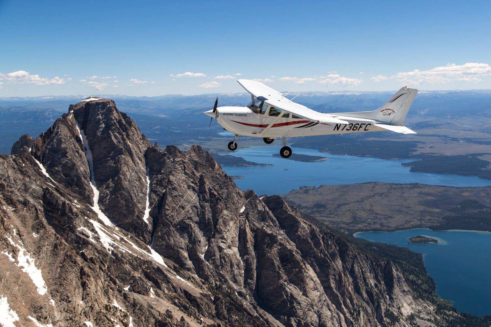 Teton Aviation Center