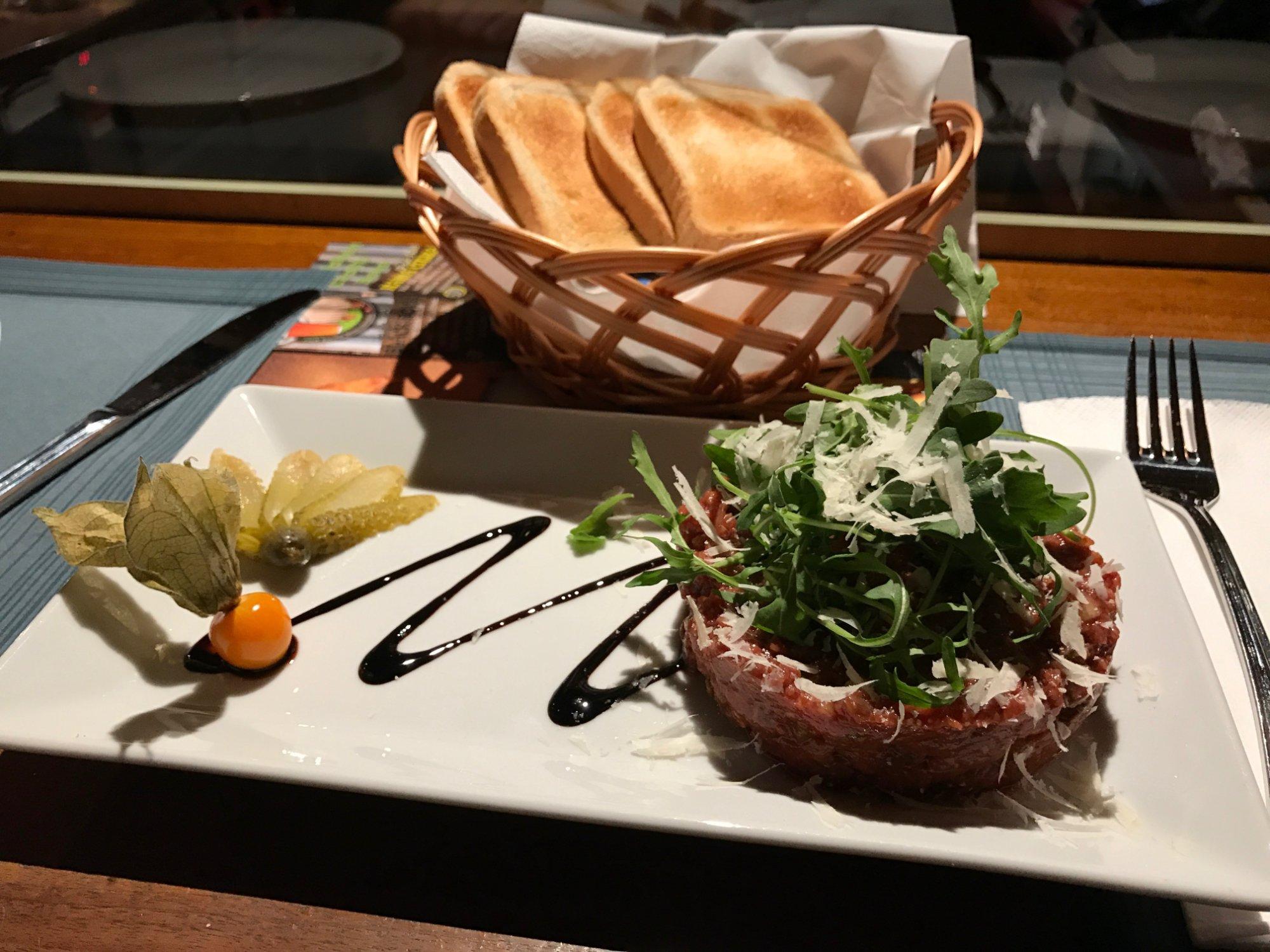 Grizzly’s Bar & Bistro