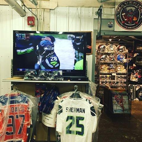 Maverick Autographs and Collectibles