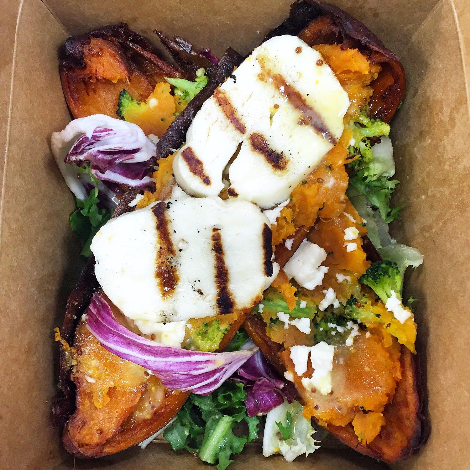 Photo by raniagelidii