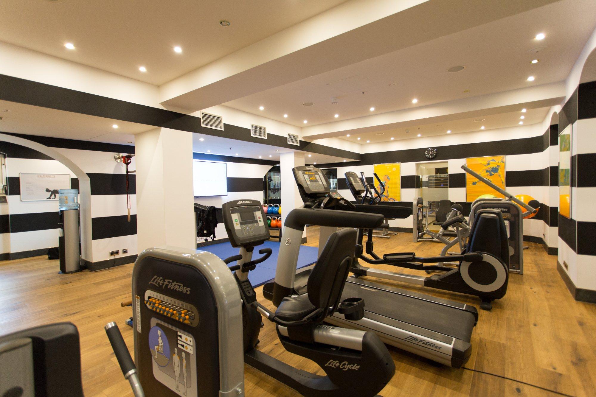 Photo by Christoph U