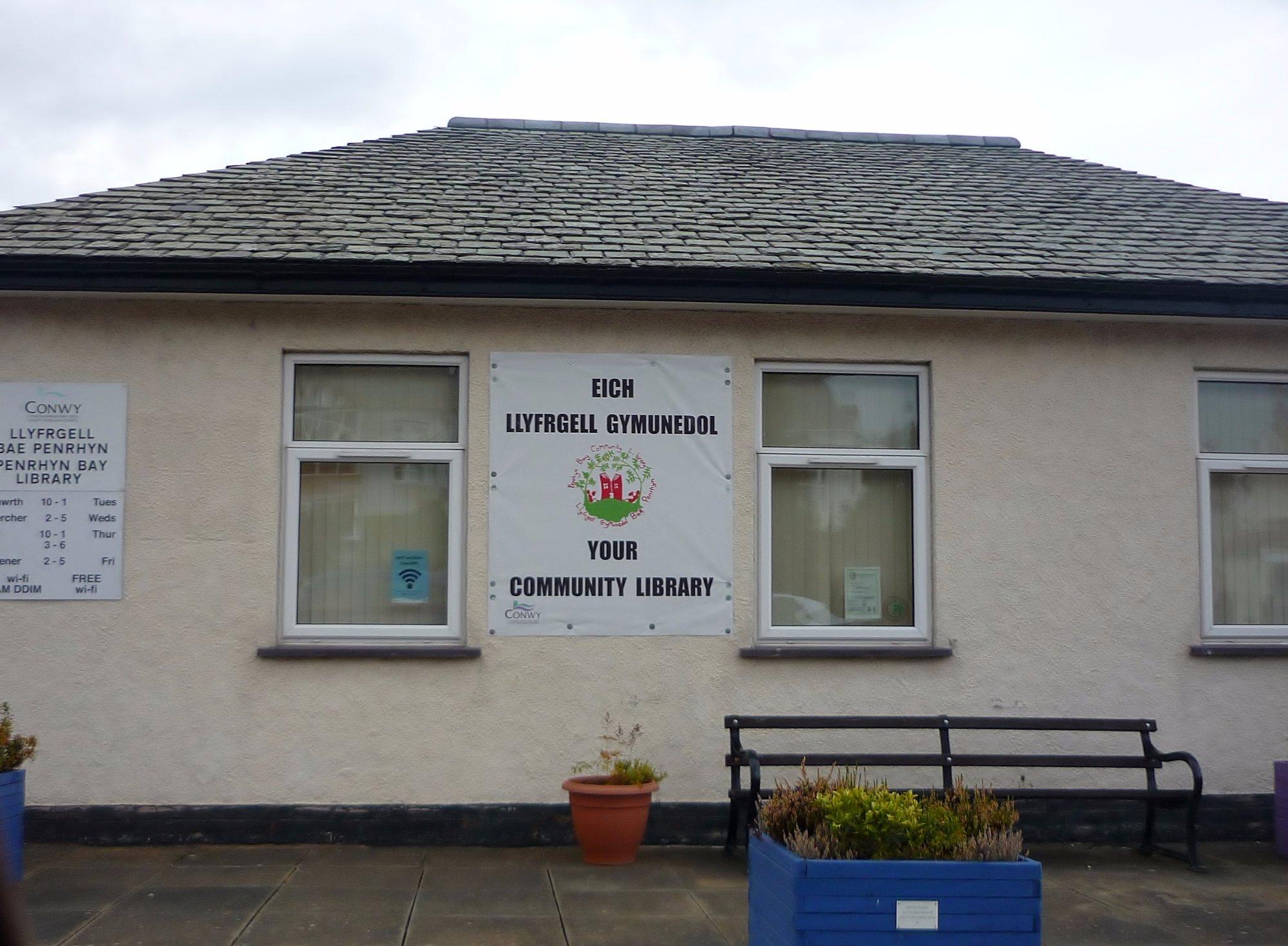 Penrhyn Bay Library