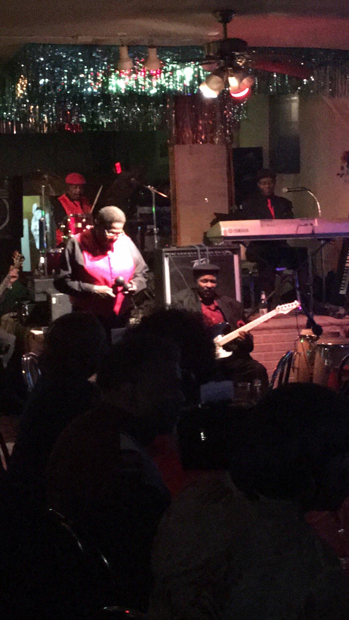 Raven Lounge & Restaurant