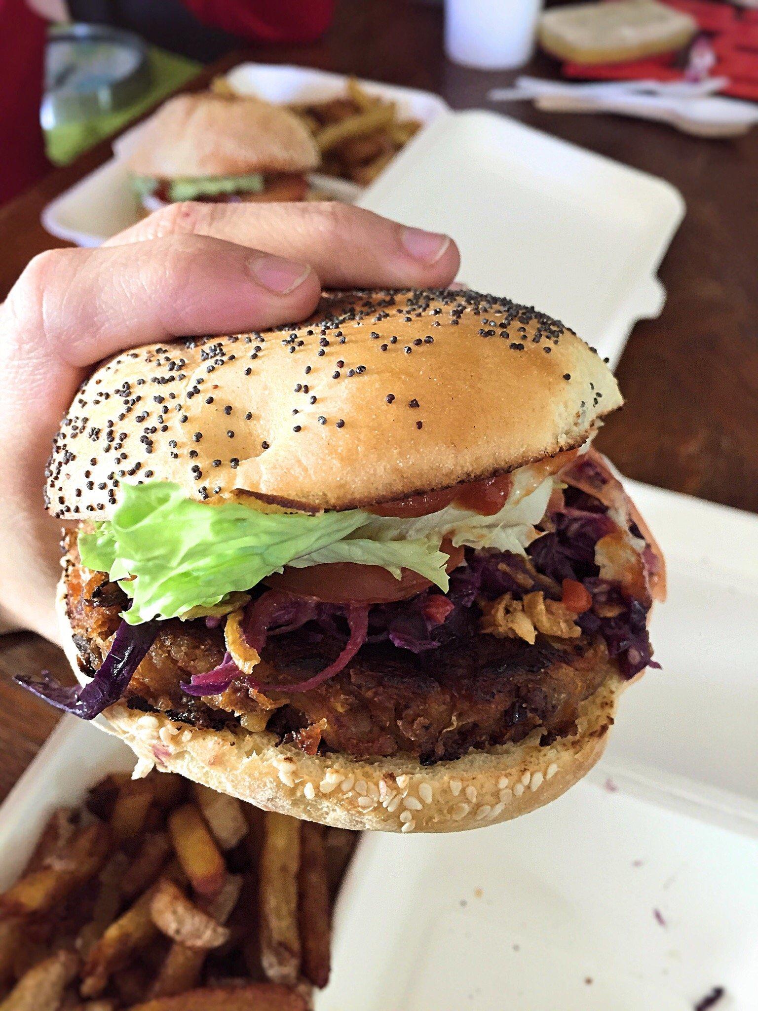 food truck la camionnette verte