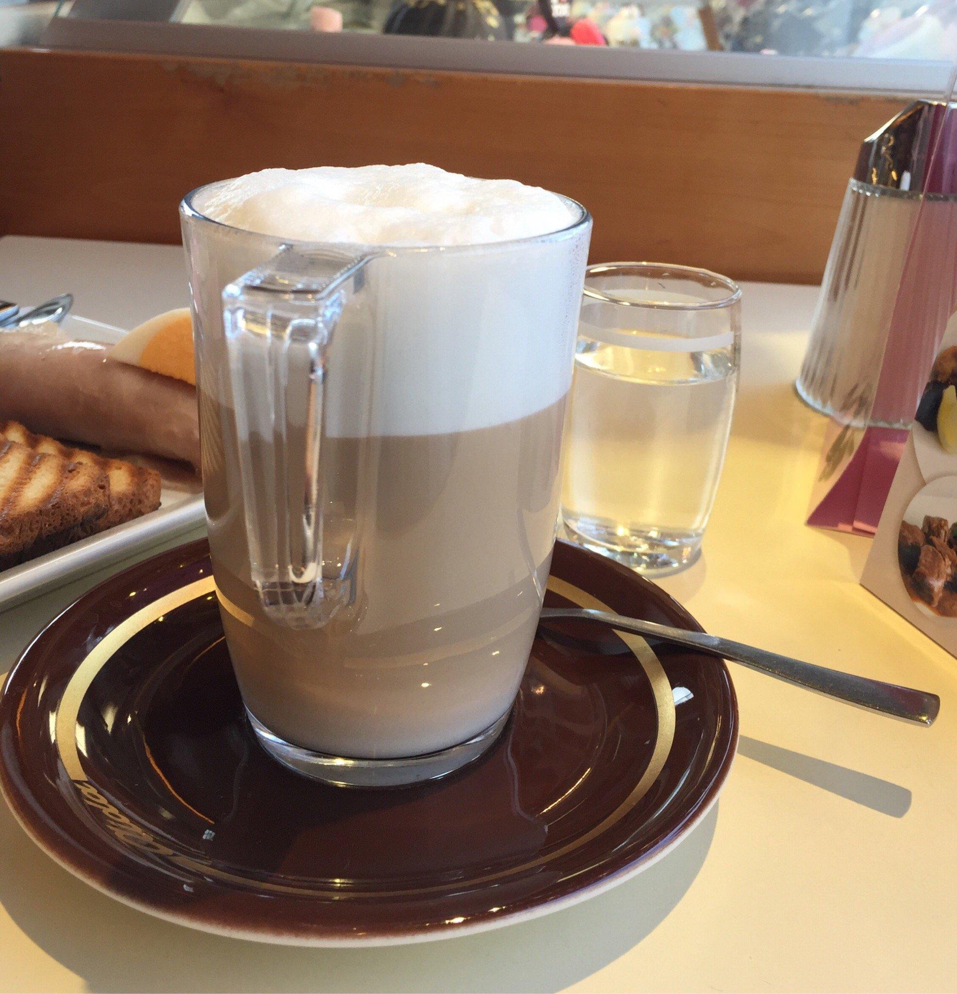 Cafe-Konditorei Aida