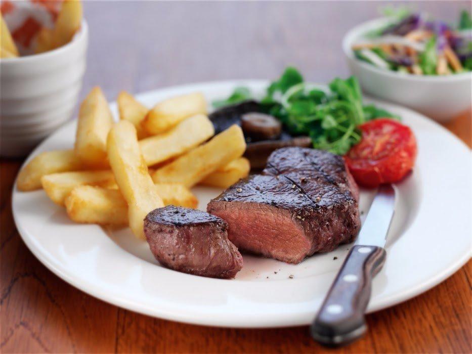 Travellers Rest Beefeater