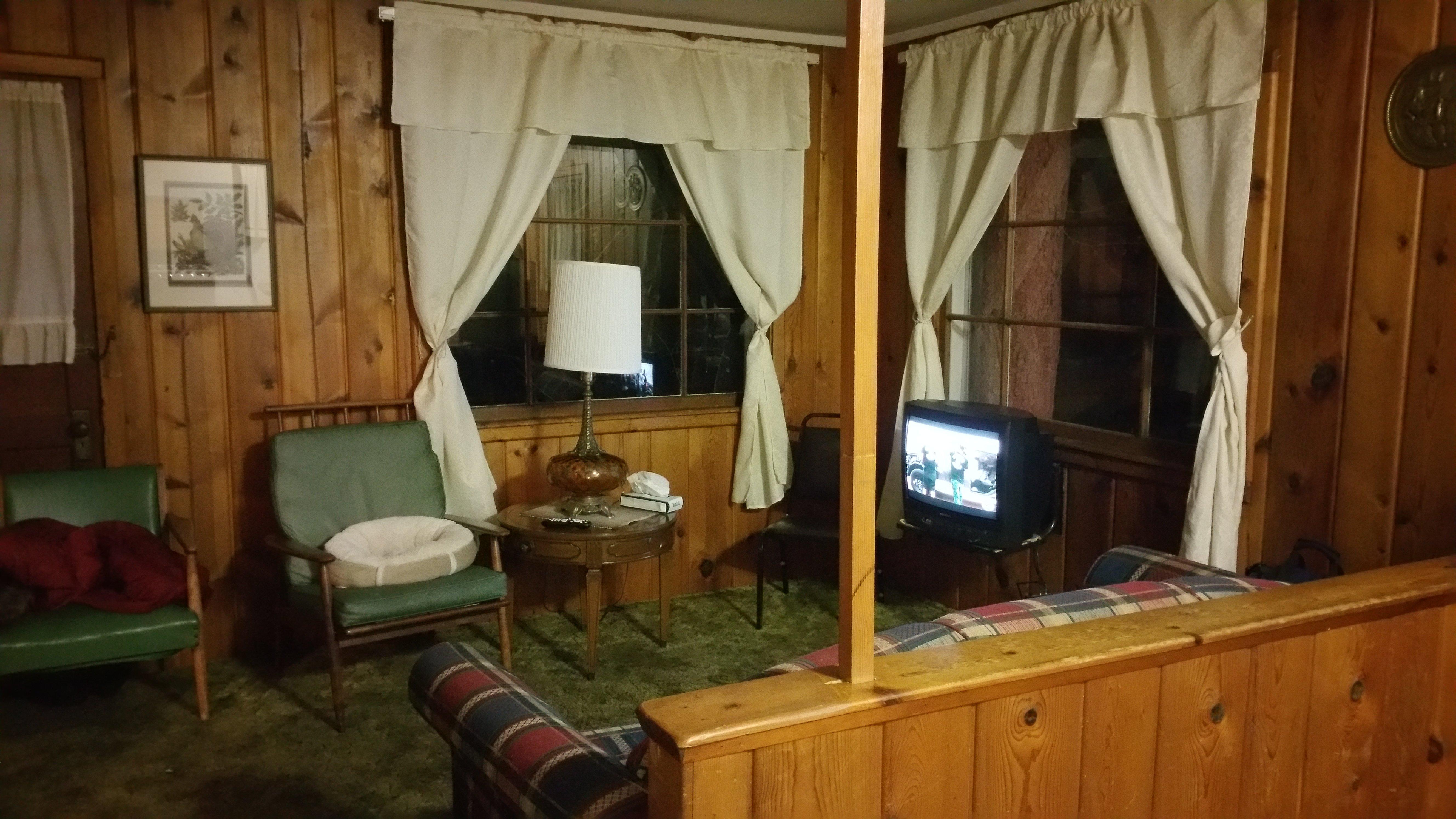 Indian River Motel & Cottages