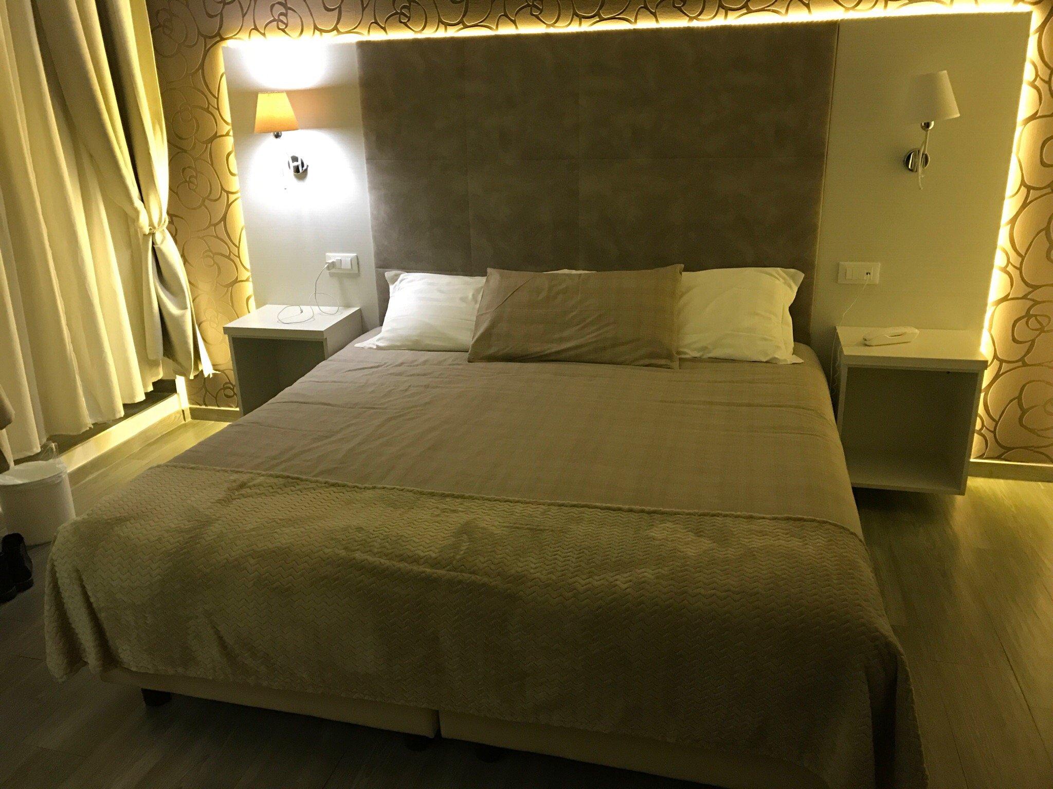 Photo by sandroBrescia