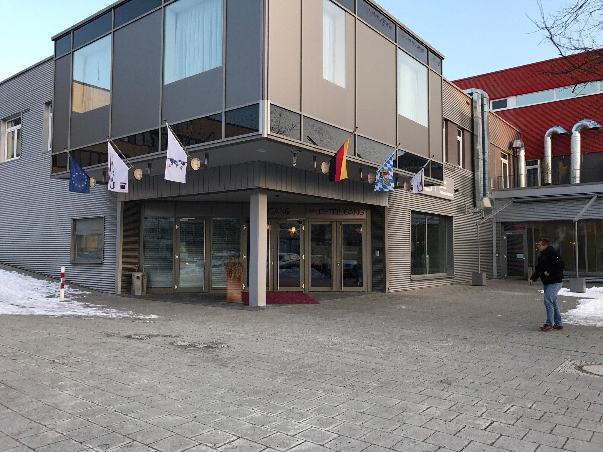 Centrale Hotel & Restaurant