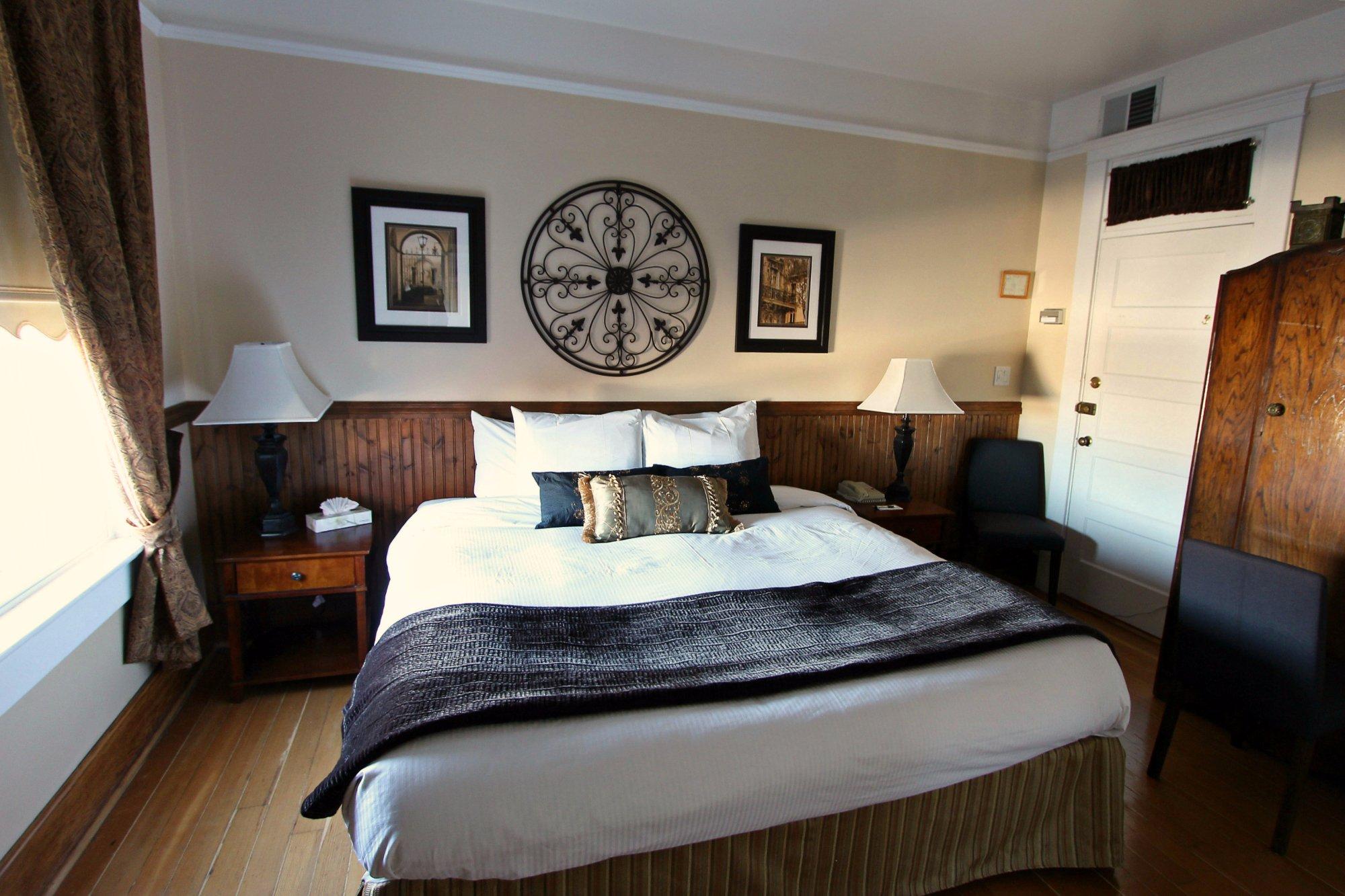 The Royal Hotel Chilliwack