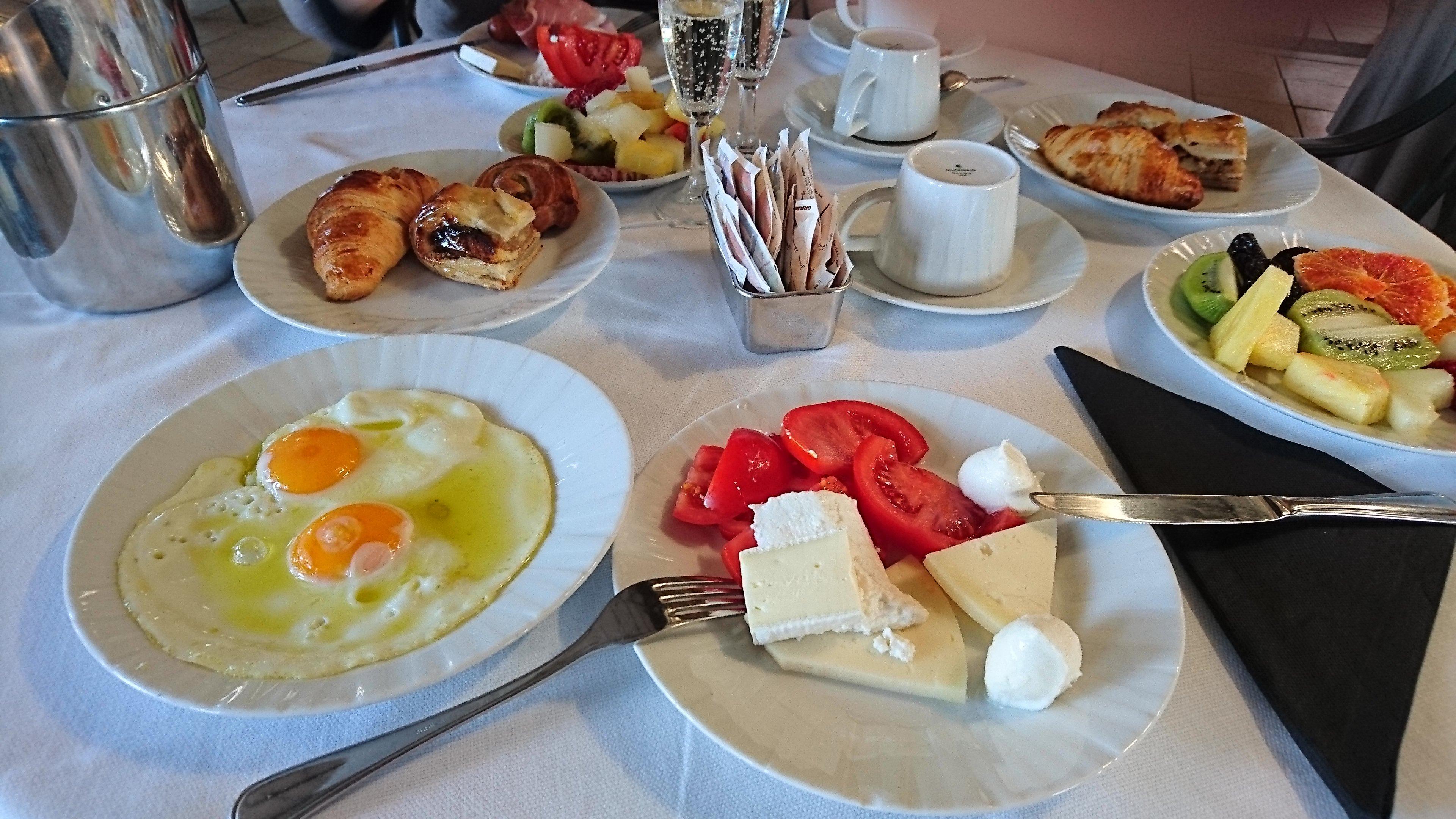 Photo by Cosmopolitan452464