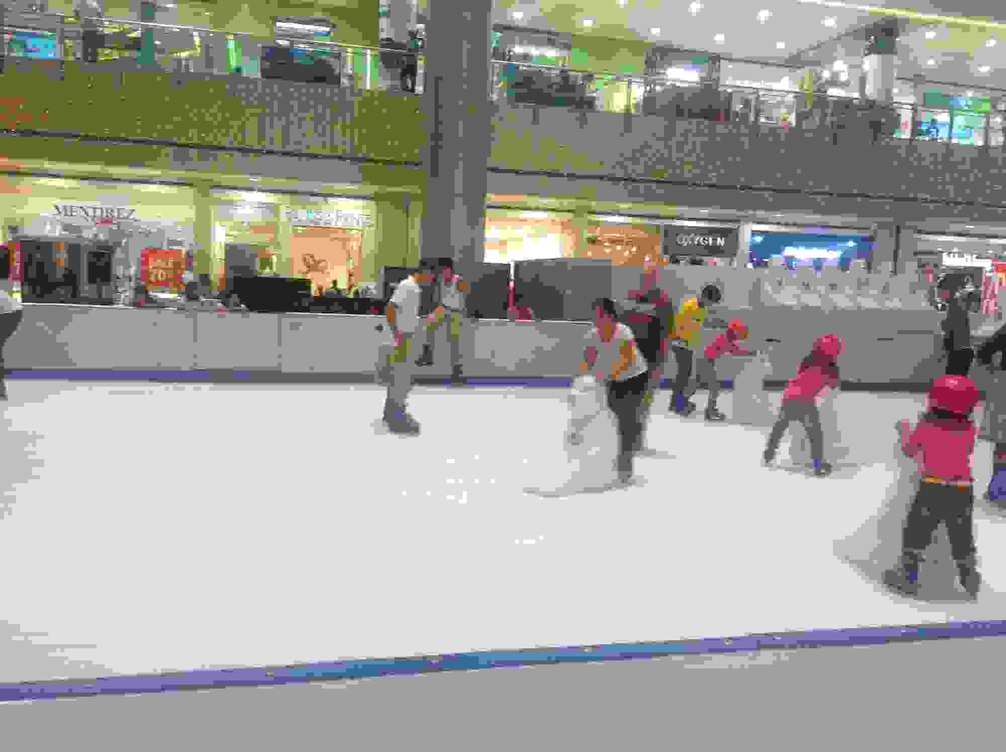 SM City Clark, Manuel A. Roxas Hwy Clark Freeport Barangay Malabanias ...