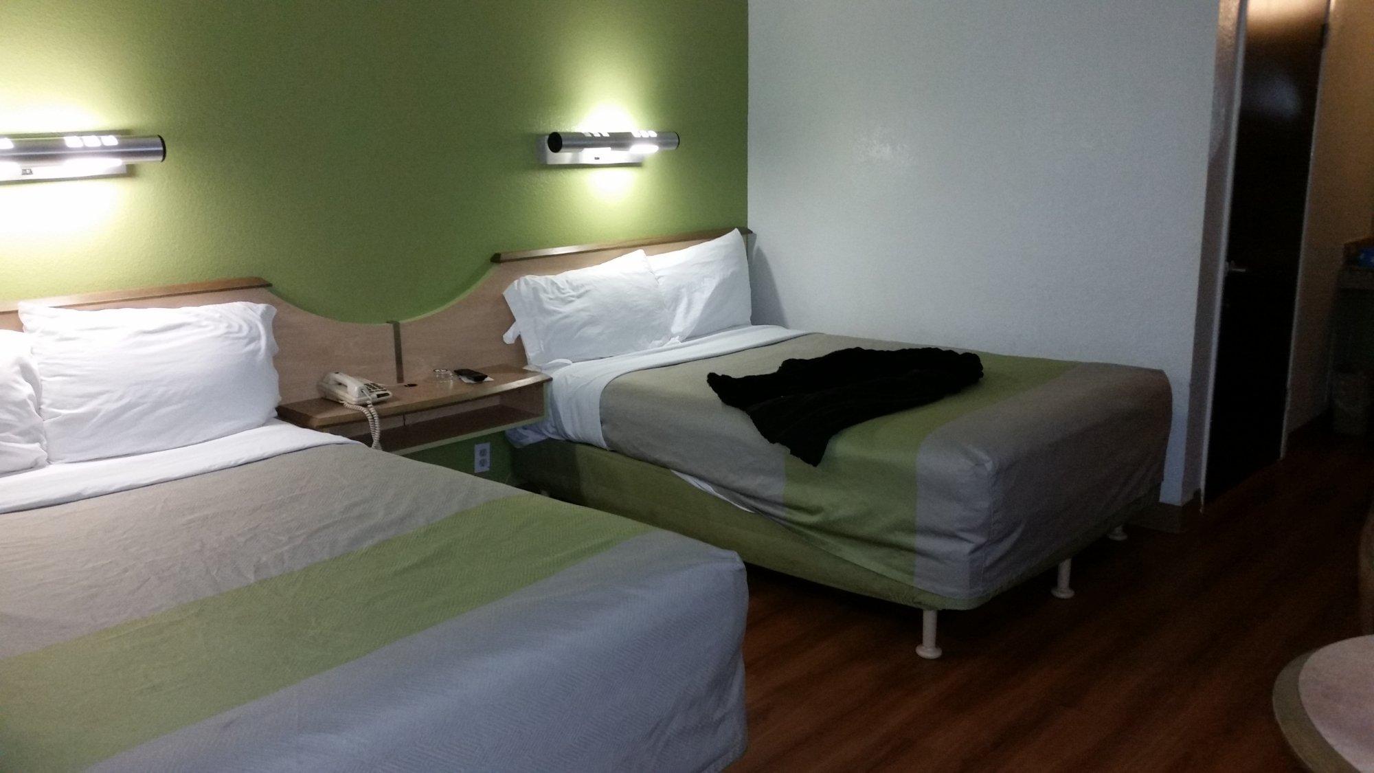 Motel 6-Buttonwillow CA Central