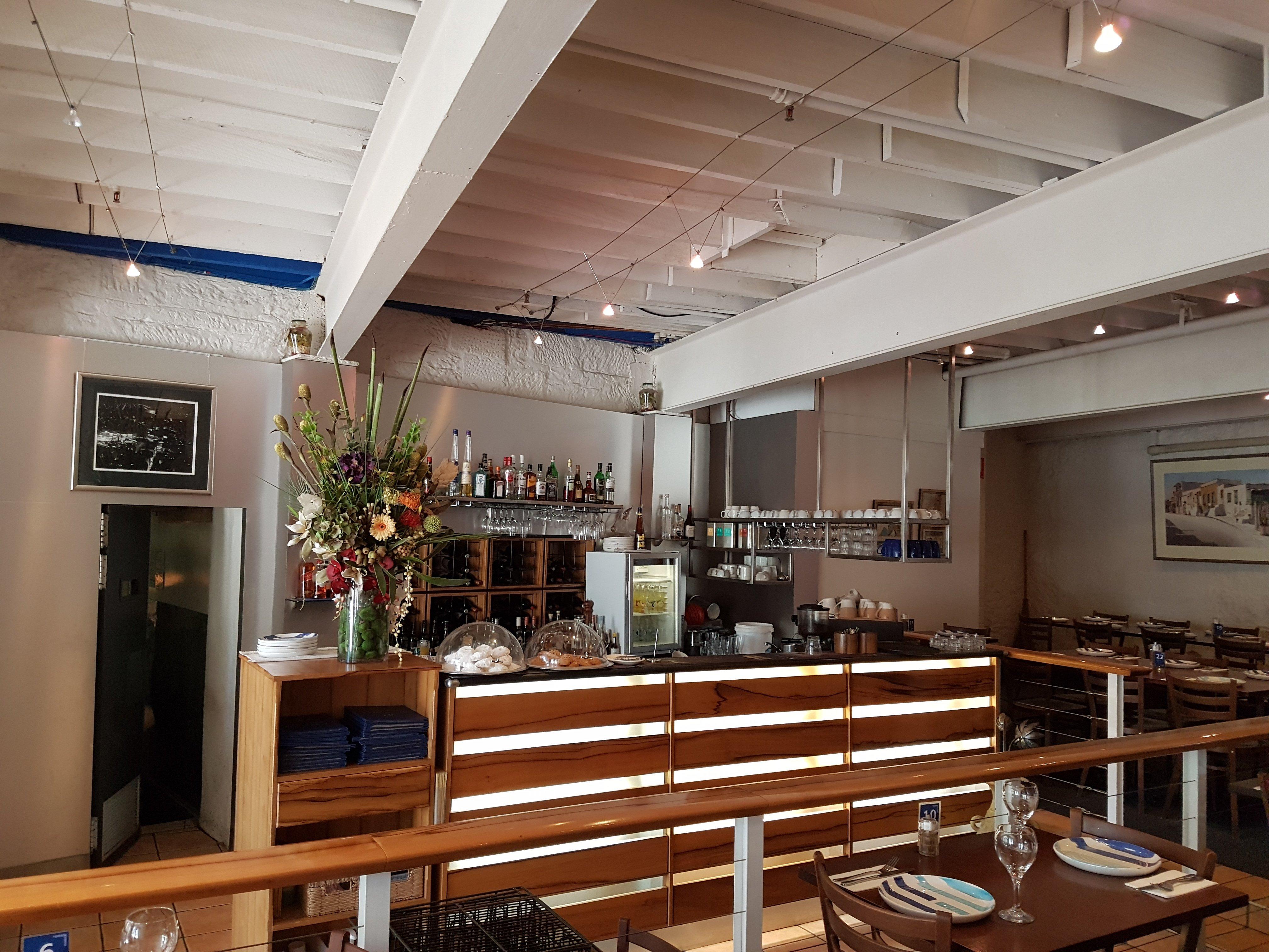 Mezethes Greek Taverna