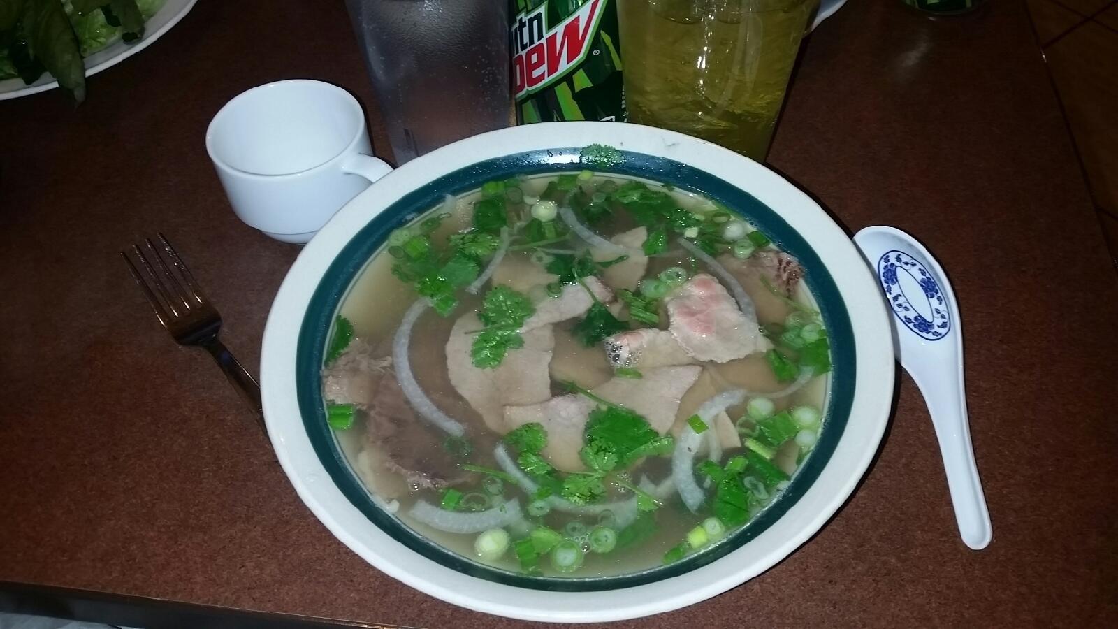 Pho Tau Bay