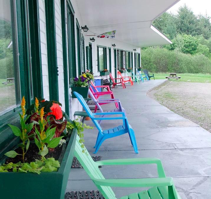 Marshfield Inn & Motel