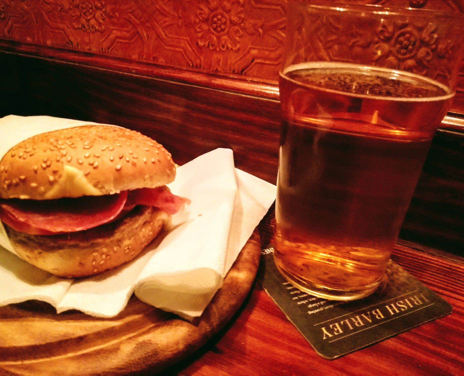 Irish Pub Celtic Druid