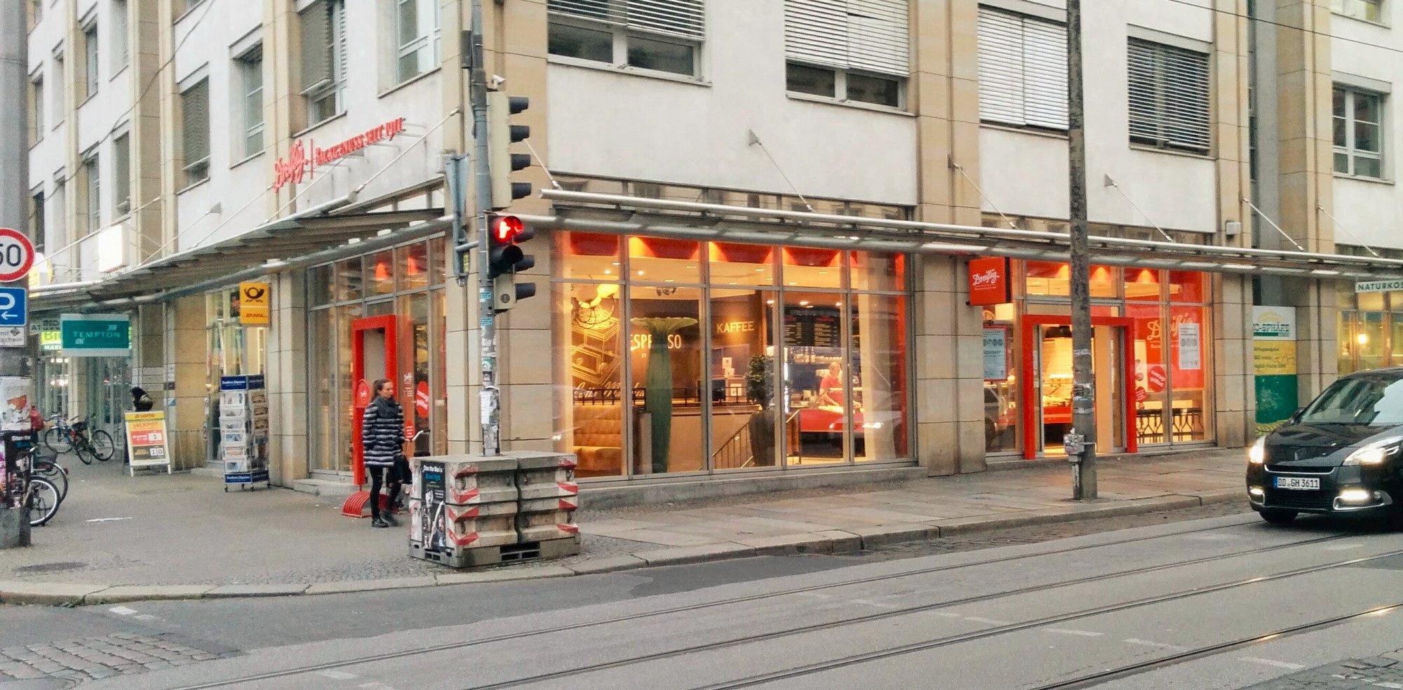 Backerei Dreissig - Cafe Konigsbrucker Strasse