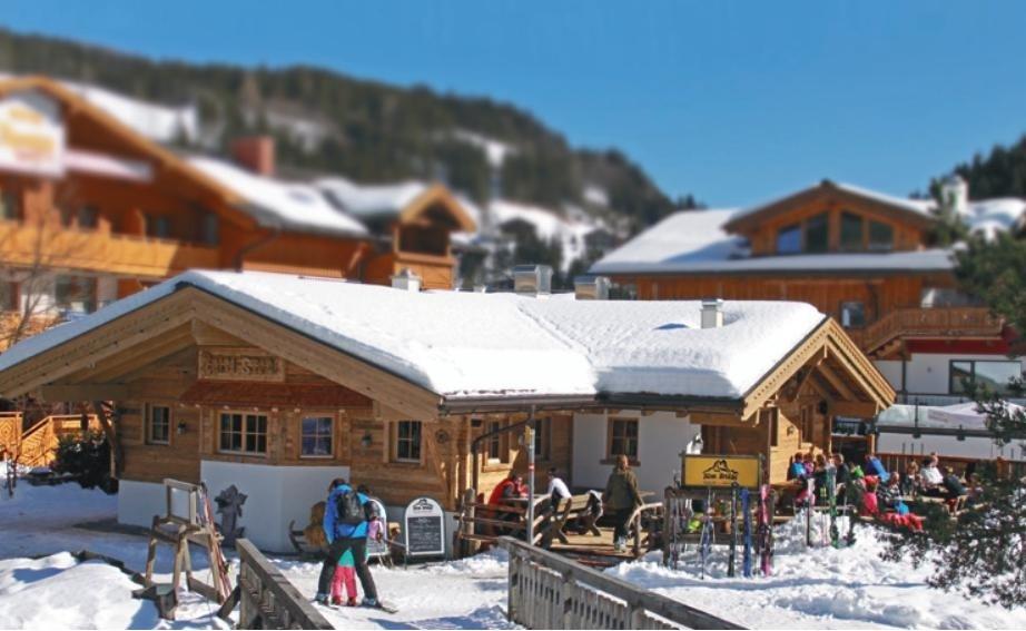 Alm Stadl Filzmoos Après Ski Bar