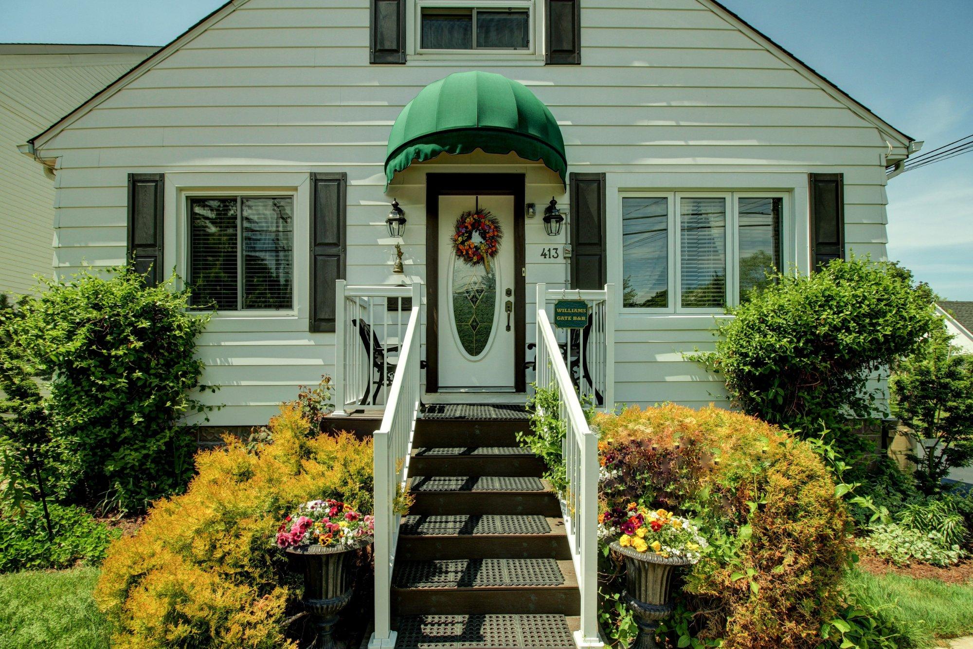 Williams Gate Bed and Breakfast Private Suites